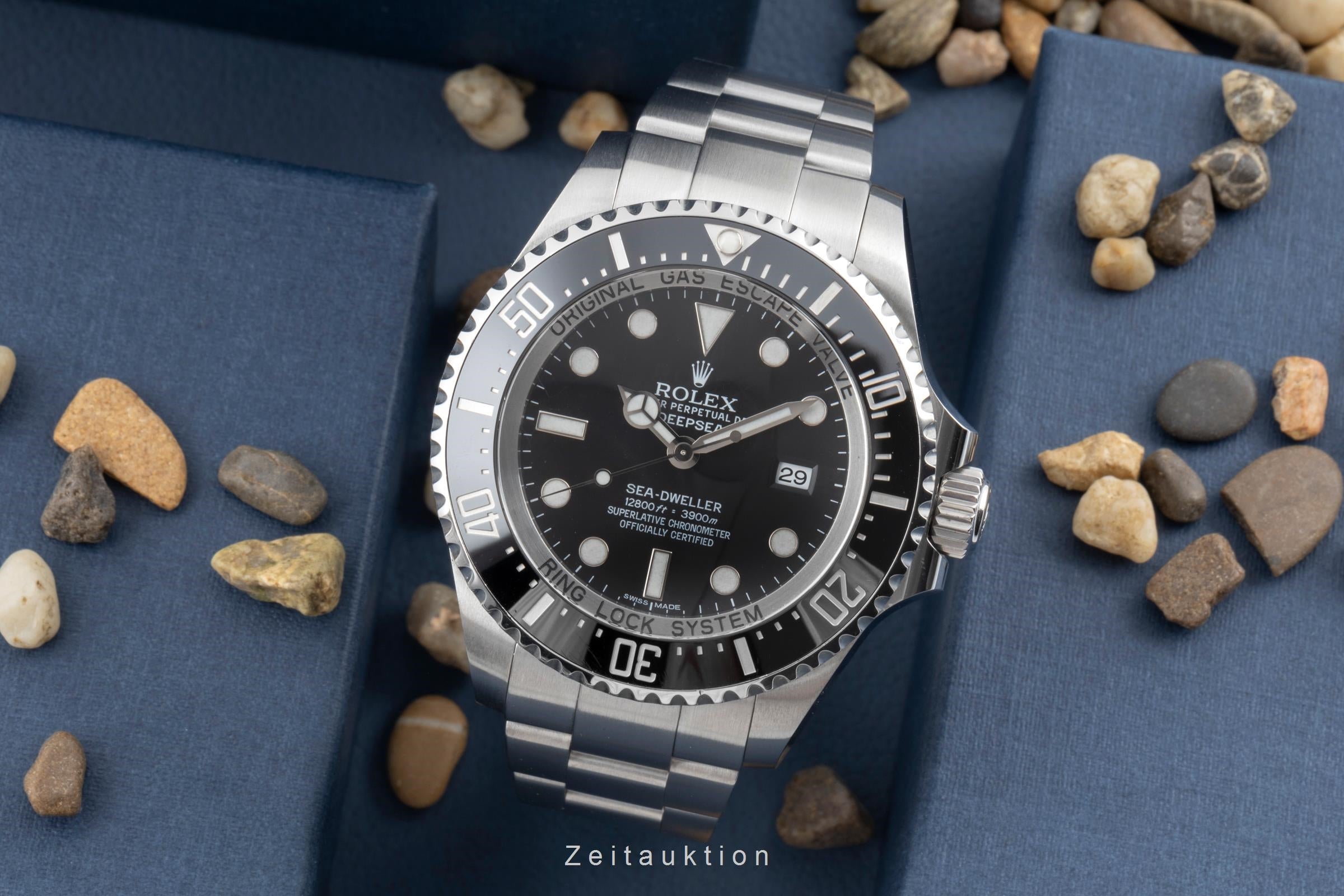 Rolex Sea-Dweller Deepsea Black Dial Oyster Stahl Automatik Ref. 116660 B&P 2012 [2505973]