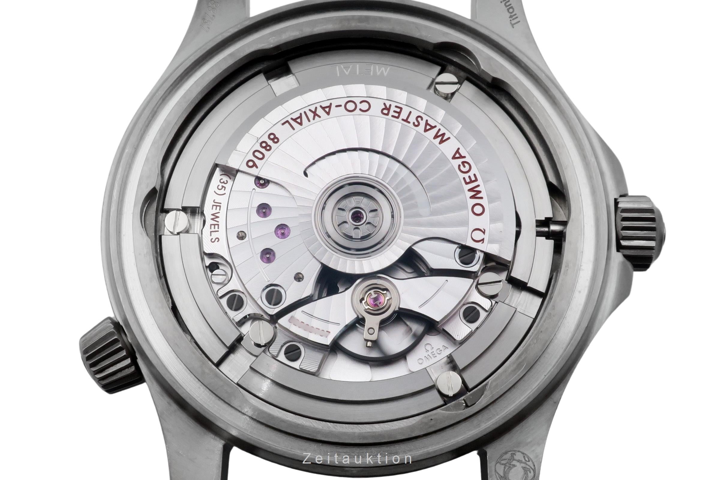 Omega Seamaster titanio automático reloj para caballeros 210.90.42.20.01.001 LP: 10900EUR  [2505998]