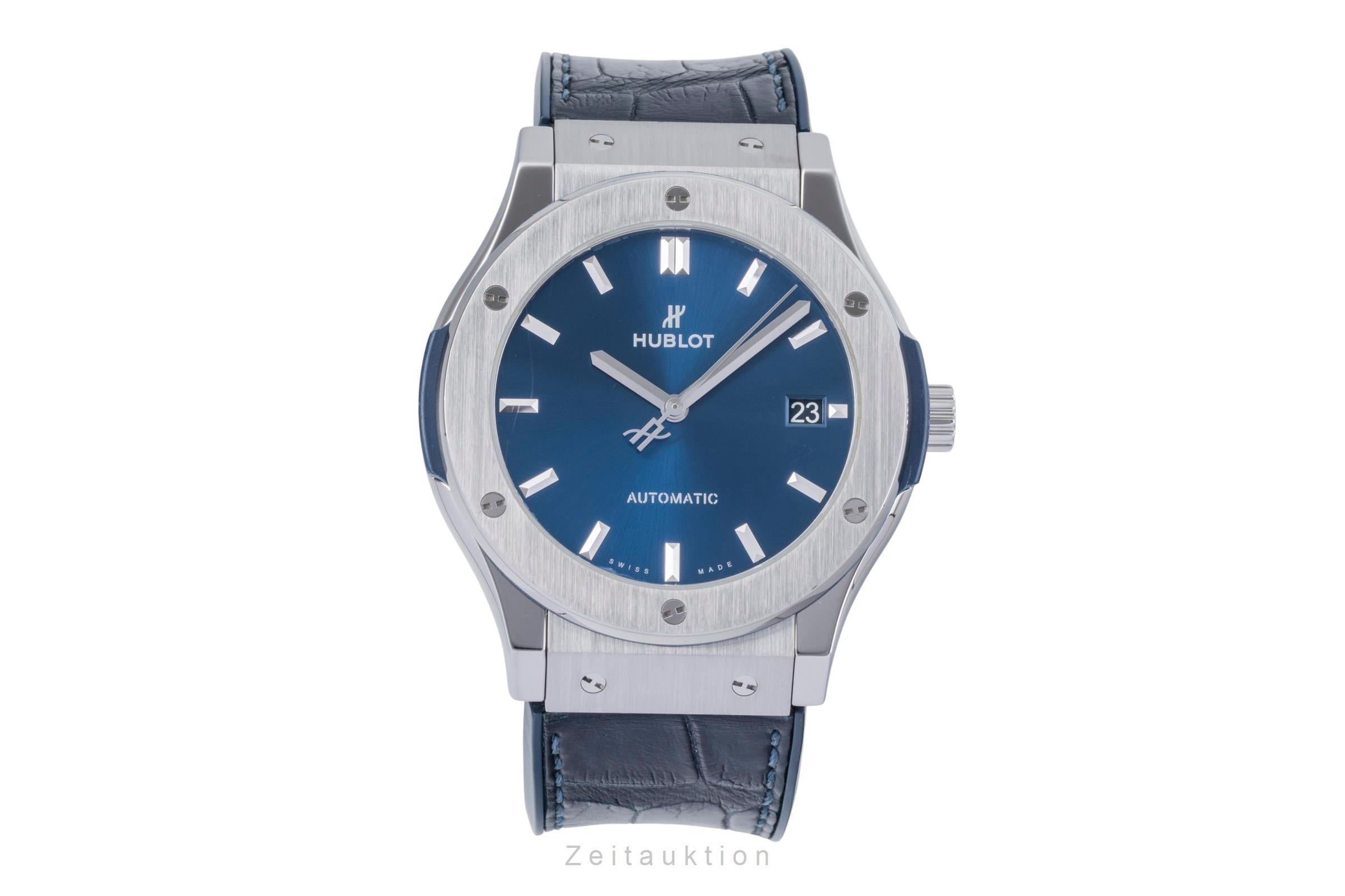 Hublot Classic Fusion titane  automatique montre pour hommes 511.NX.7170.LR LP: 8200EUR  [2506045]
