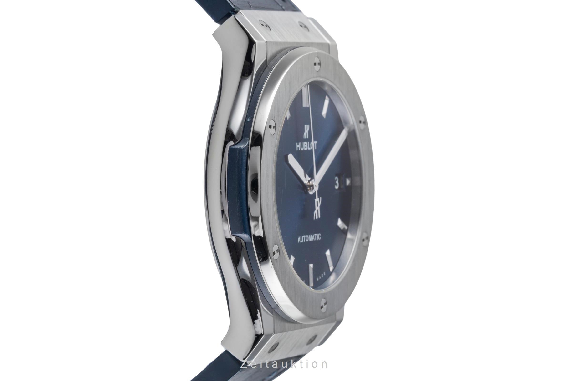 Hublot Classic Fusion titane  automatique montre pour hommes 511.NX.7170.LR LP: 8200EUR  [2506045]