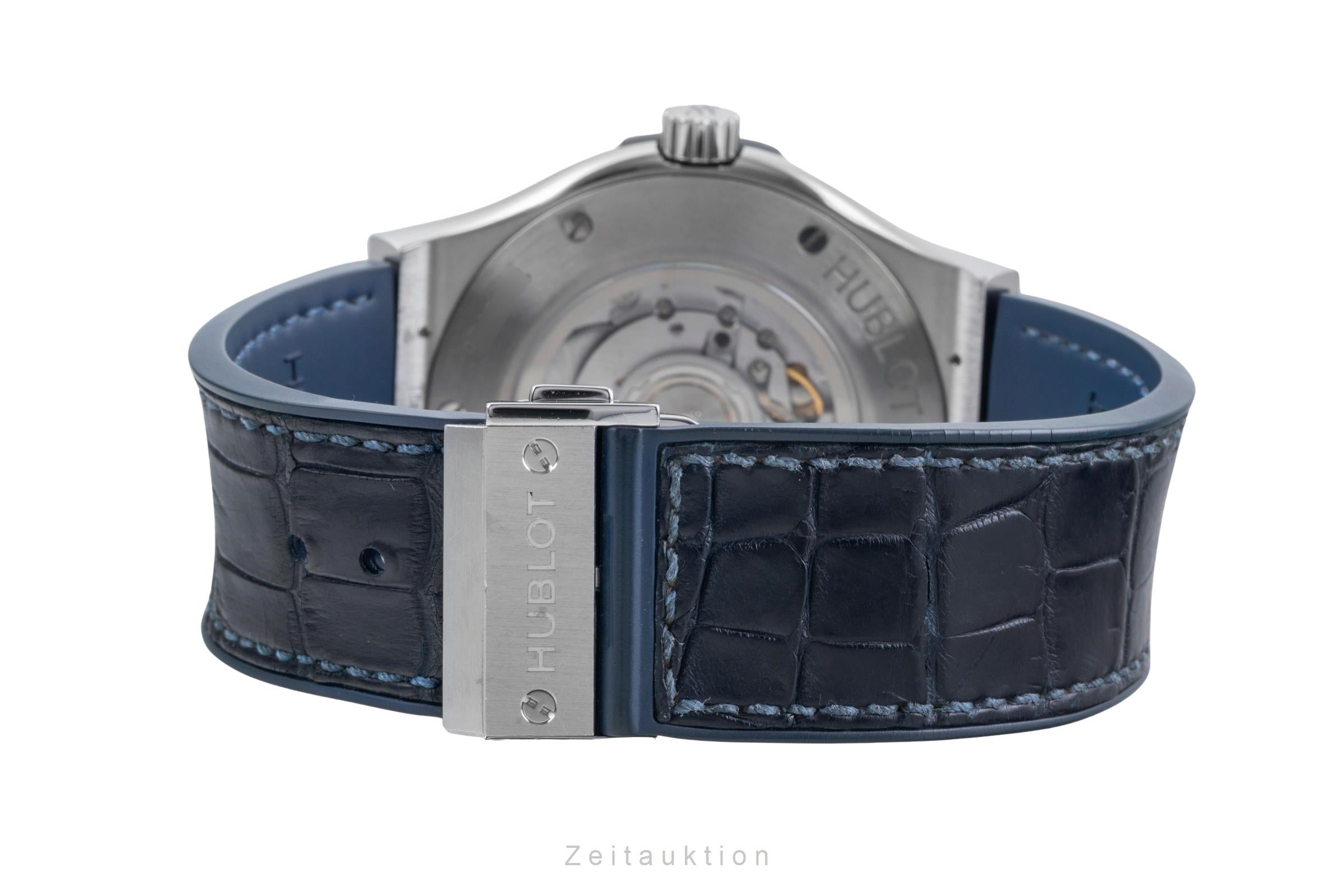 Hublot Classic Fusion titane  automatique montre pour hommes 511.NX.7170.LR LP: 8200EUR  [2506045]