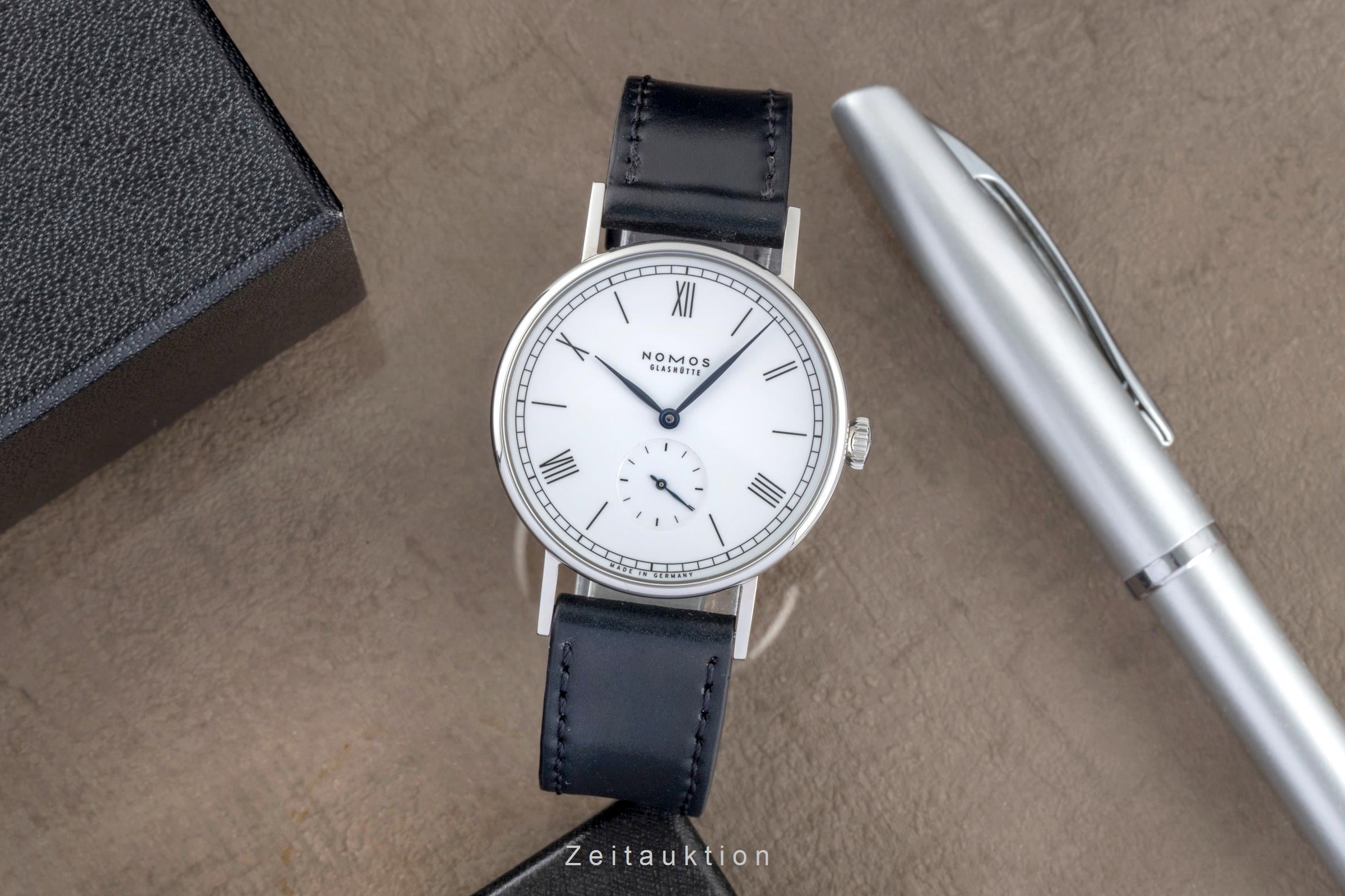 Nomos Ludwig acero cuerda manual reloj para caballeros 205 Limited  [2506080]