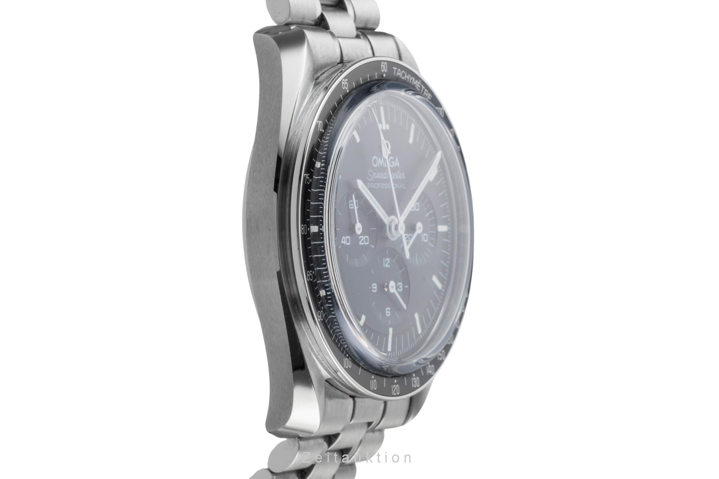 Omega Speedmaster Moonwatch chronograph steel manual winding men's watch 310.30.42.50.01.002 LP: 8700EUR  [2506082]