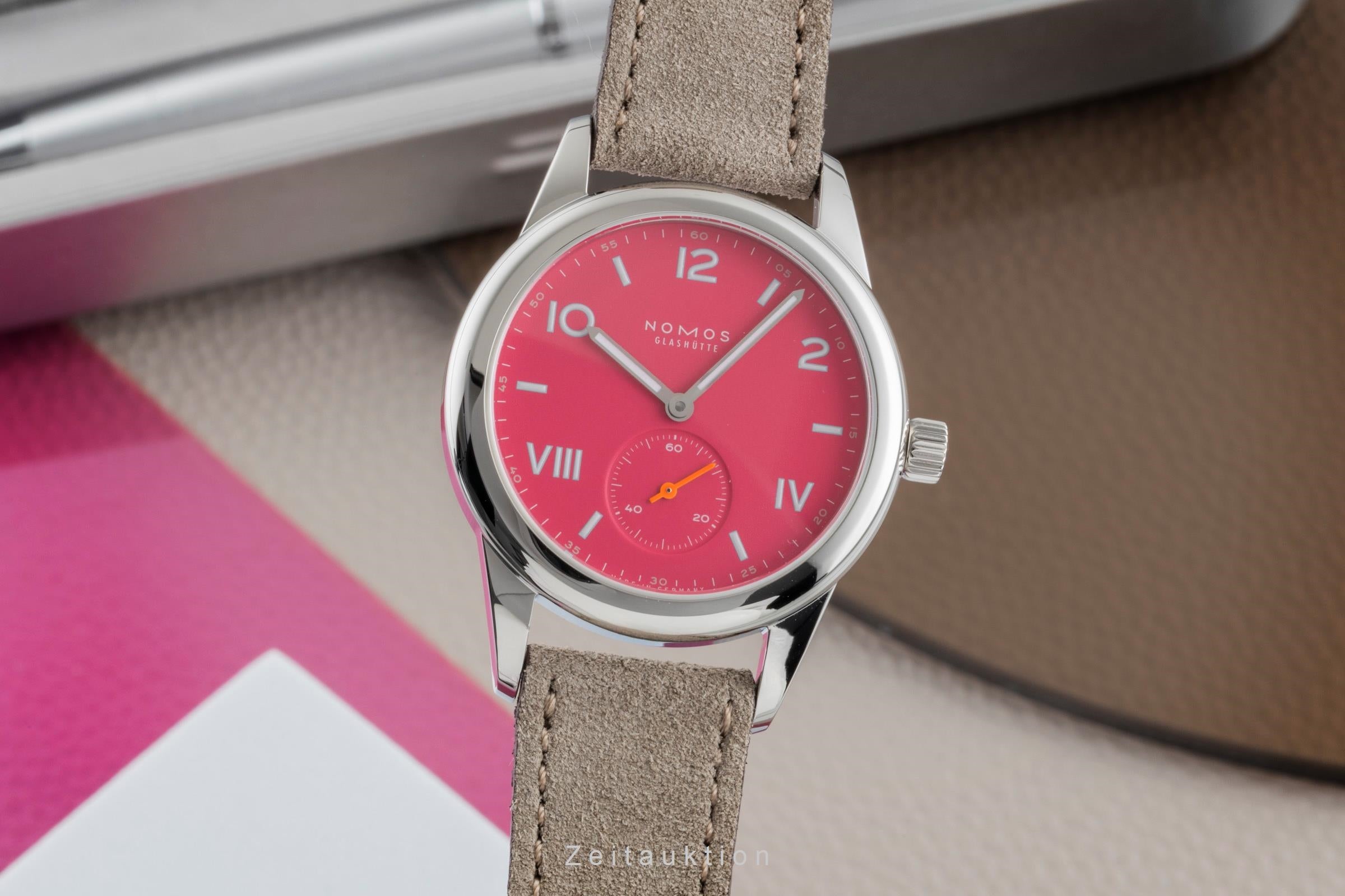 Nomos Club acier à remontage manuel montre pour femmes 711  [2506083]