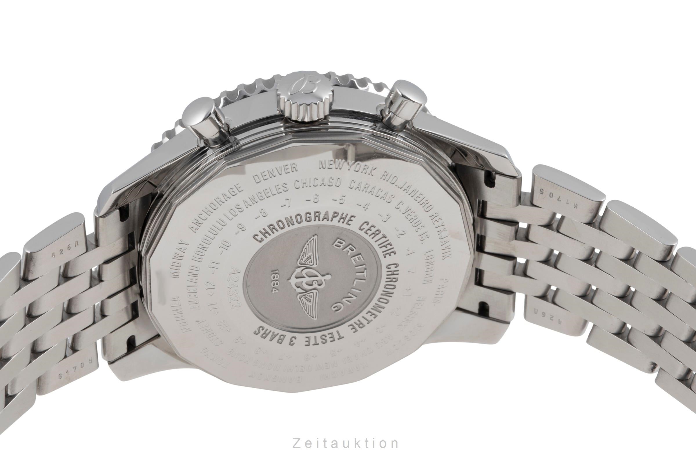 Breitling Navitimer World cronografo acciaio automatismo orologio da uomo A24322 LP: 9850EUR  [2506118]