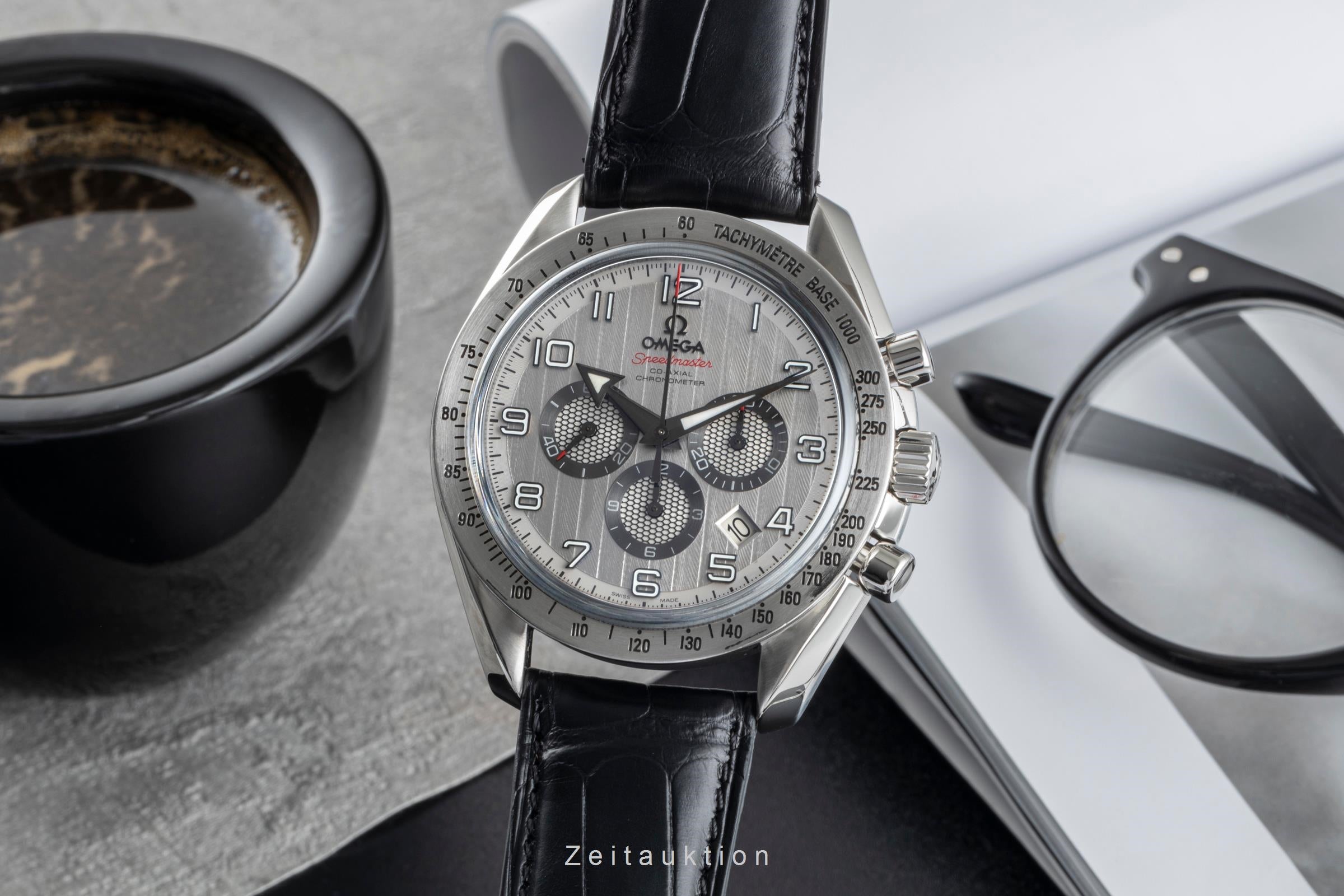 Omega Speedmaster chronographe acier automatique montre pour hommes 321.10.44.50.02.001  [2506126]