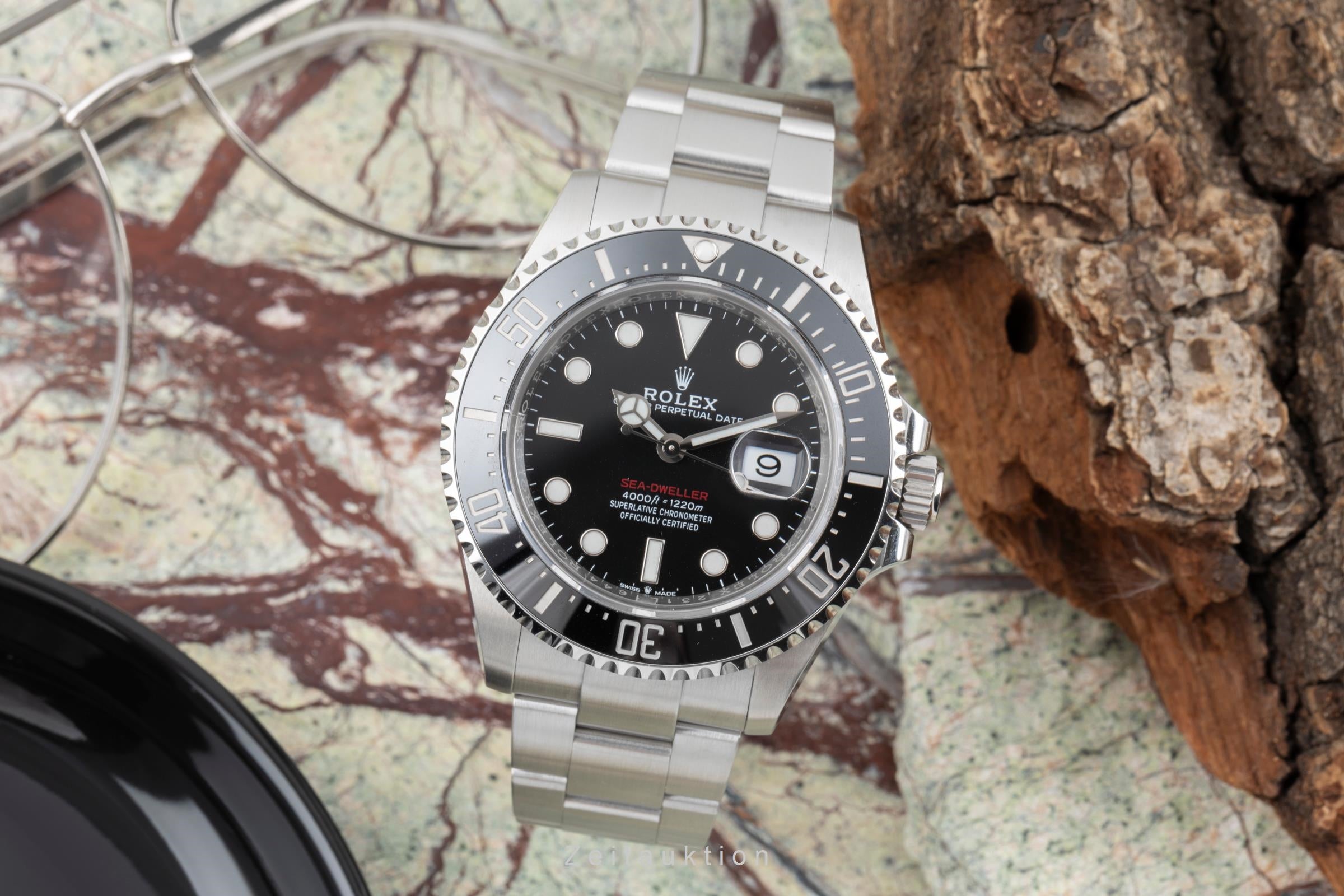 Rolex Sea-Dweller steel automatic men's watch 126600  [2506142]