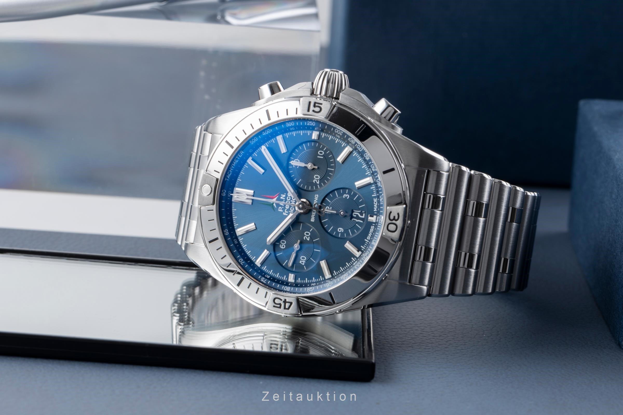 Breitling Chronomat chronograph steel automatic Kal. B01 Ref