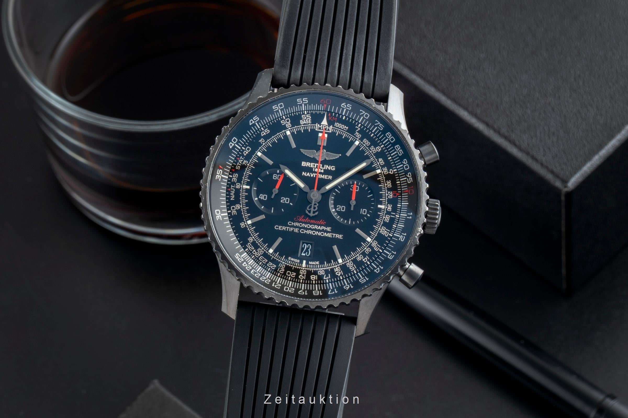 Breitling Navitimer 01 46 Blacksteel Automatik Ref. MB012822 B&P 2016 [2506181]