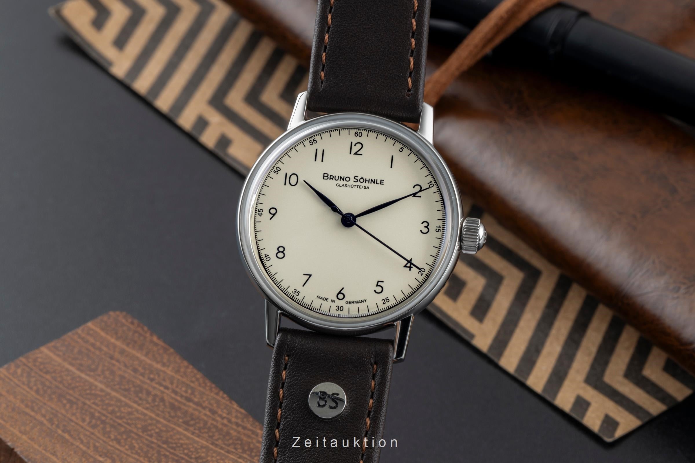 Bruno Söhnle Glashütte acier quartz montre pour femmes 17-13235-131  [2506183]