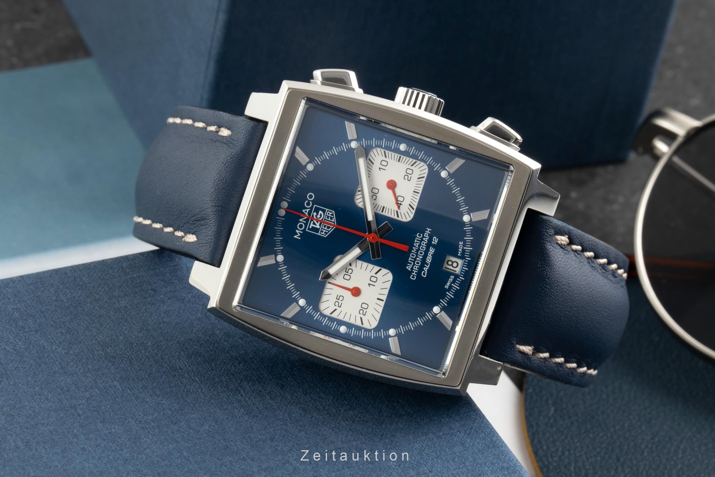 Tag Heuer Monaco Chronograph Stahl Automatik Ref. CAW2111-0 Klassiker [2506200]