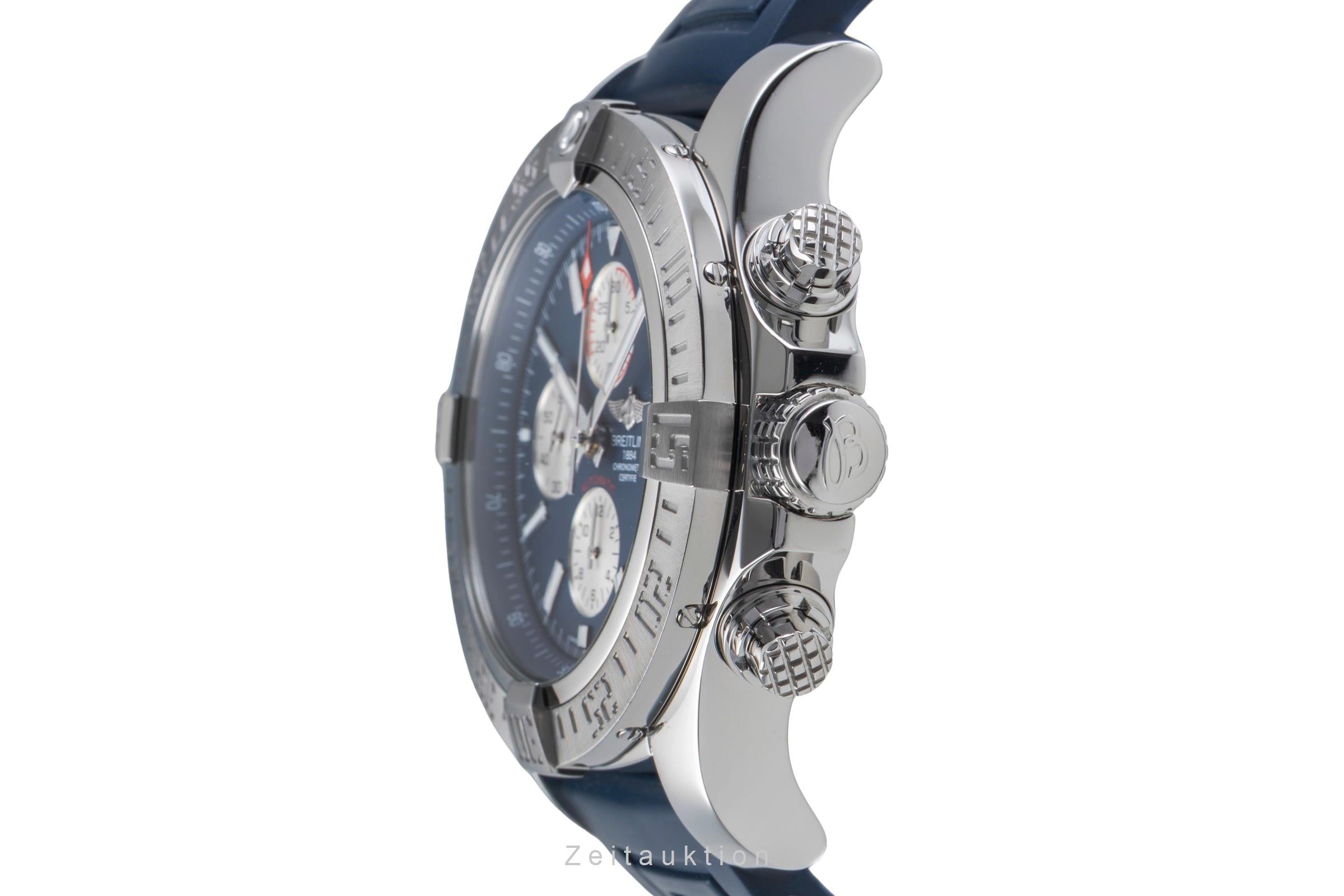Breitling Avenger II chronographe acier automatique montre pour hommes A13371  [2506209]