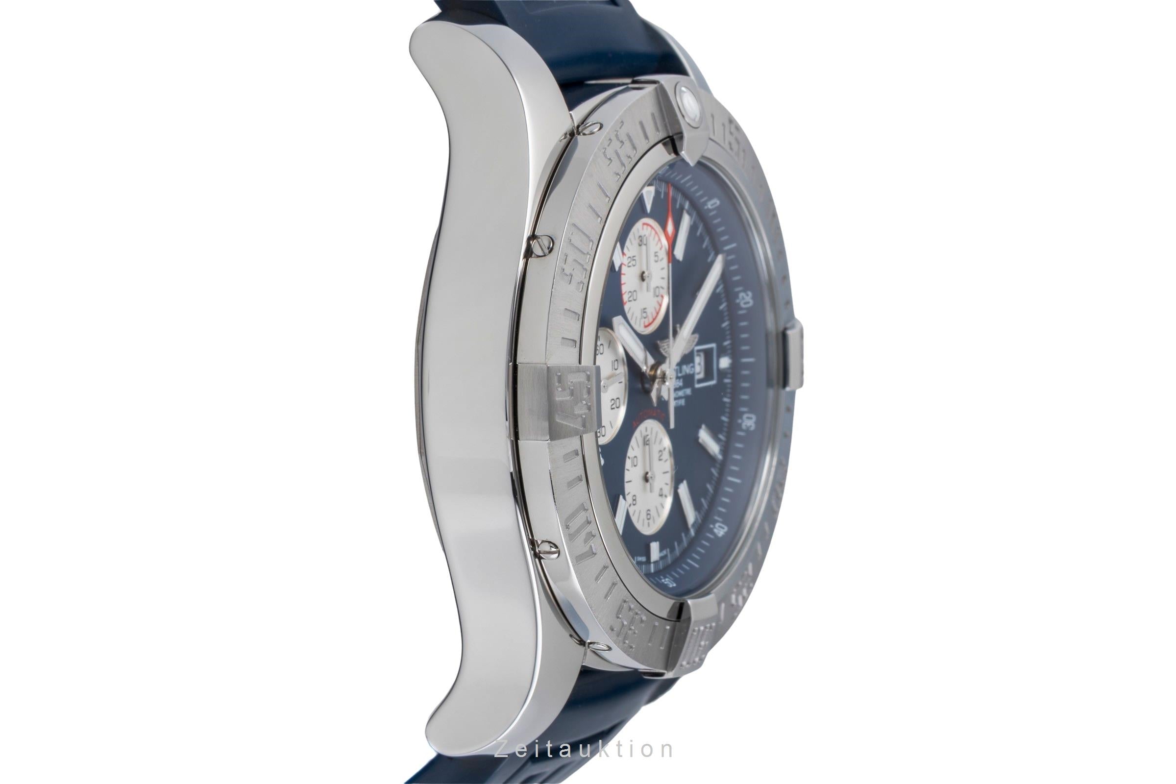 Breitling Avenger II chronographe acier automatique montre pour hommes A13371  [2506209]