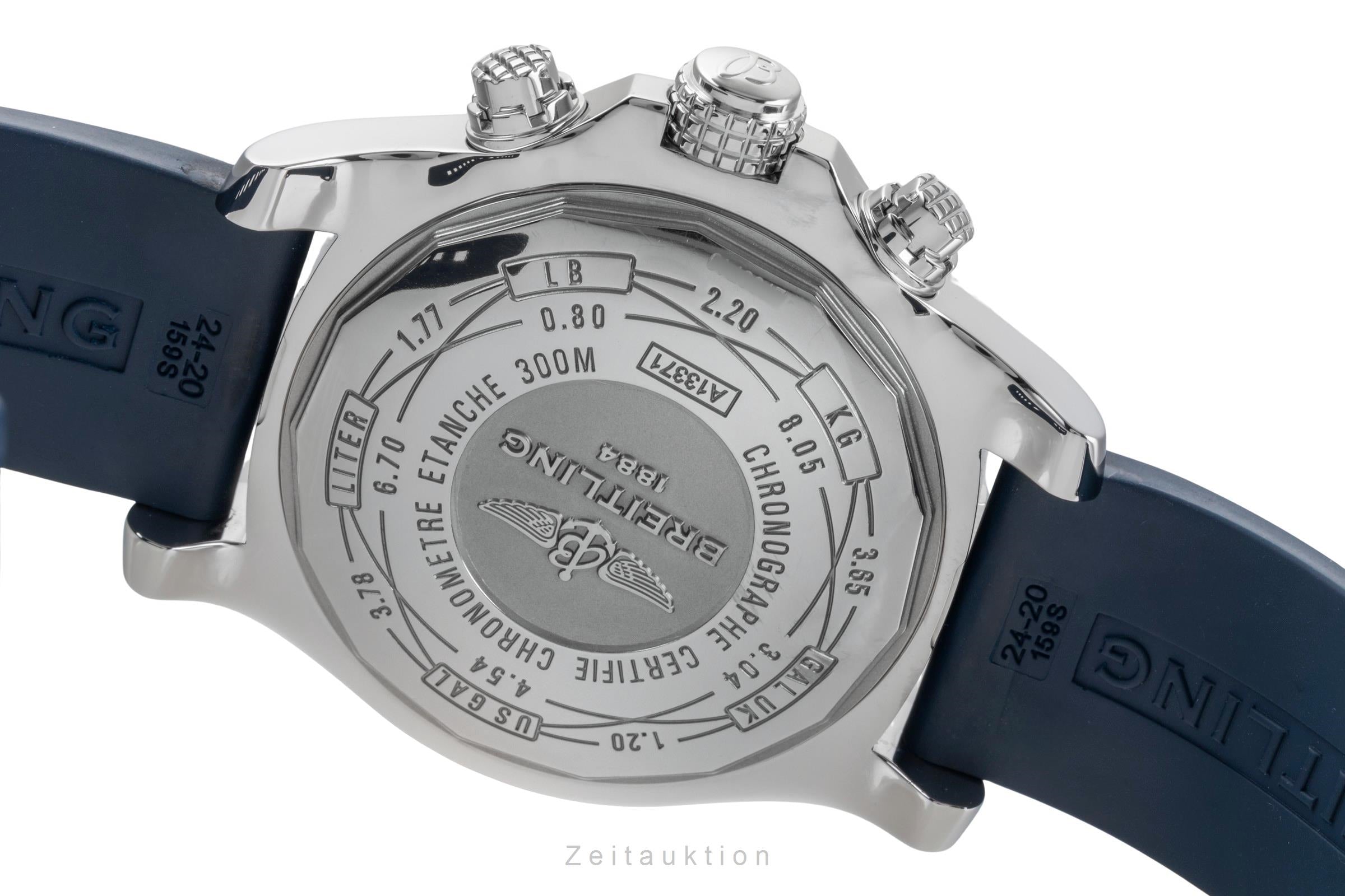 Breitling Avenger II chronographe acier automatique montre pour hommes A13371  [2506209]