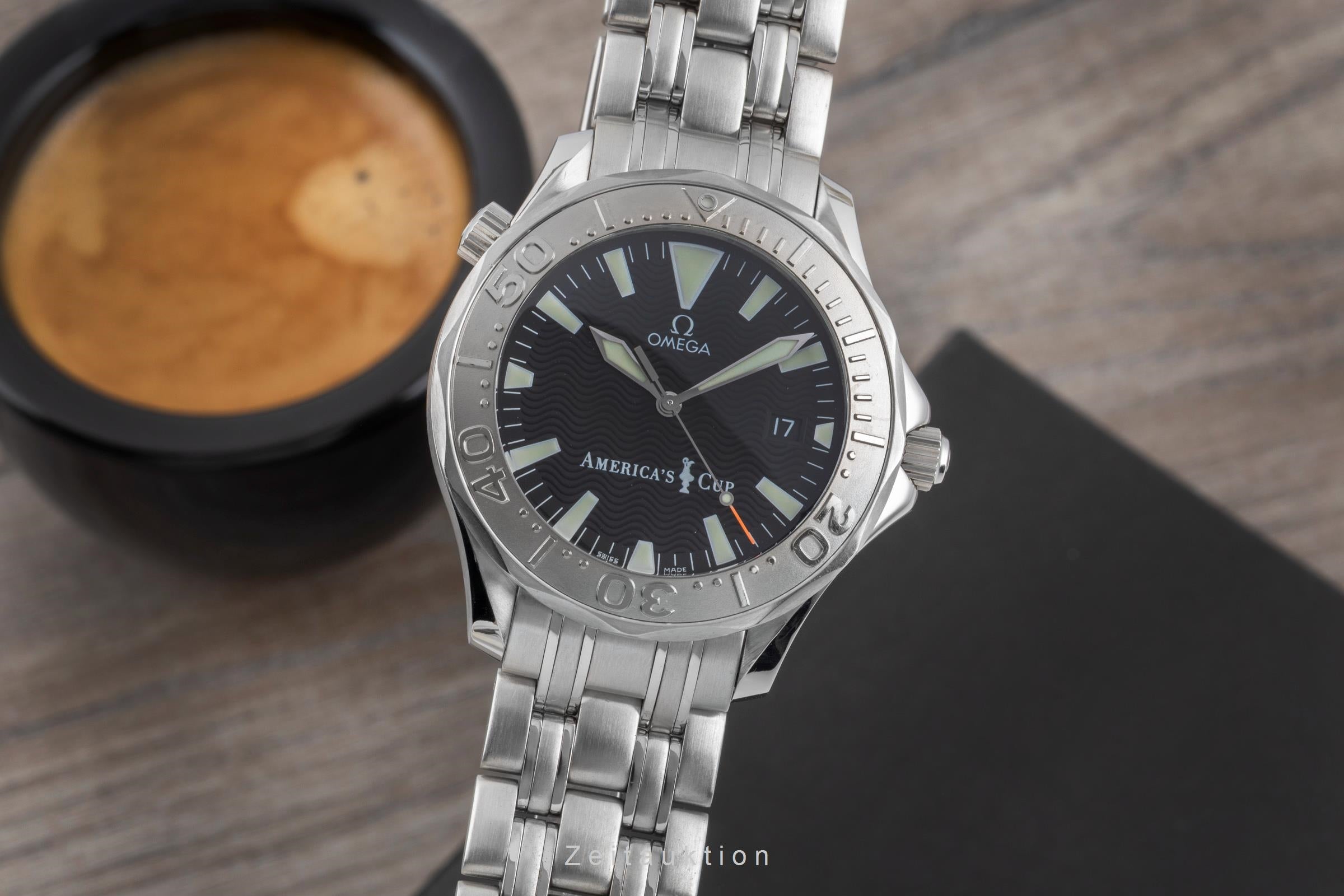 Omega Seamaster steel / white gold automatic men's watch 2533.50.00 Limited  [2506213]