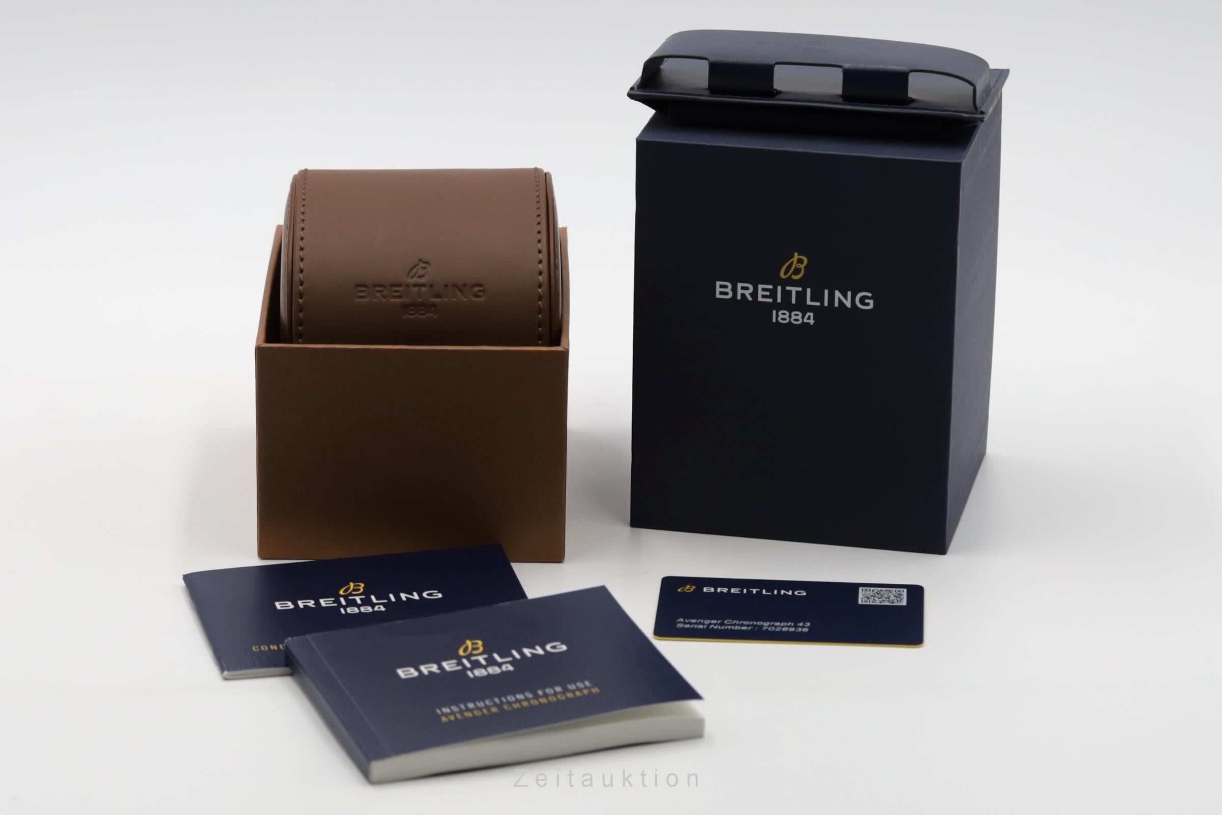 Breitling Avenger chronographe acier automatique montre pour hommes A13385 LP: 7200EUR  [2506217]