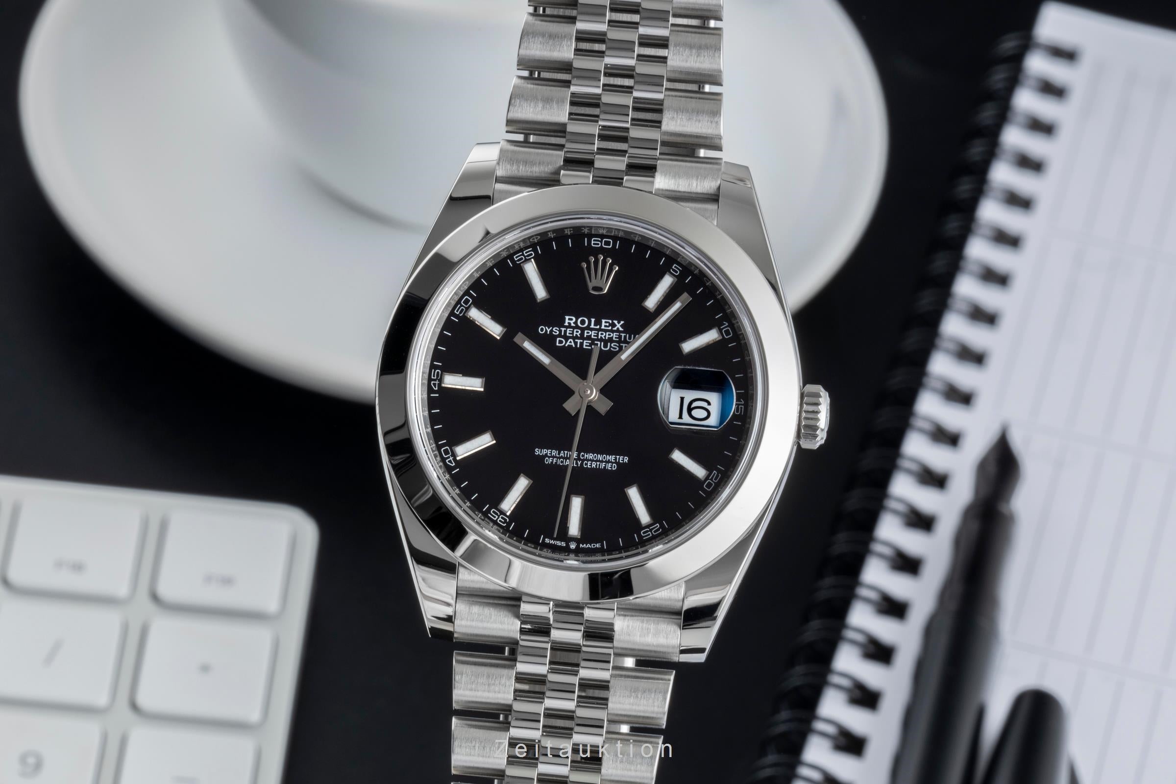 Rolex Datejust 41 Black Dial Edelstahl Automatik Herrenuhr Ref. 126300 B&P 2019 [2506273]
