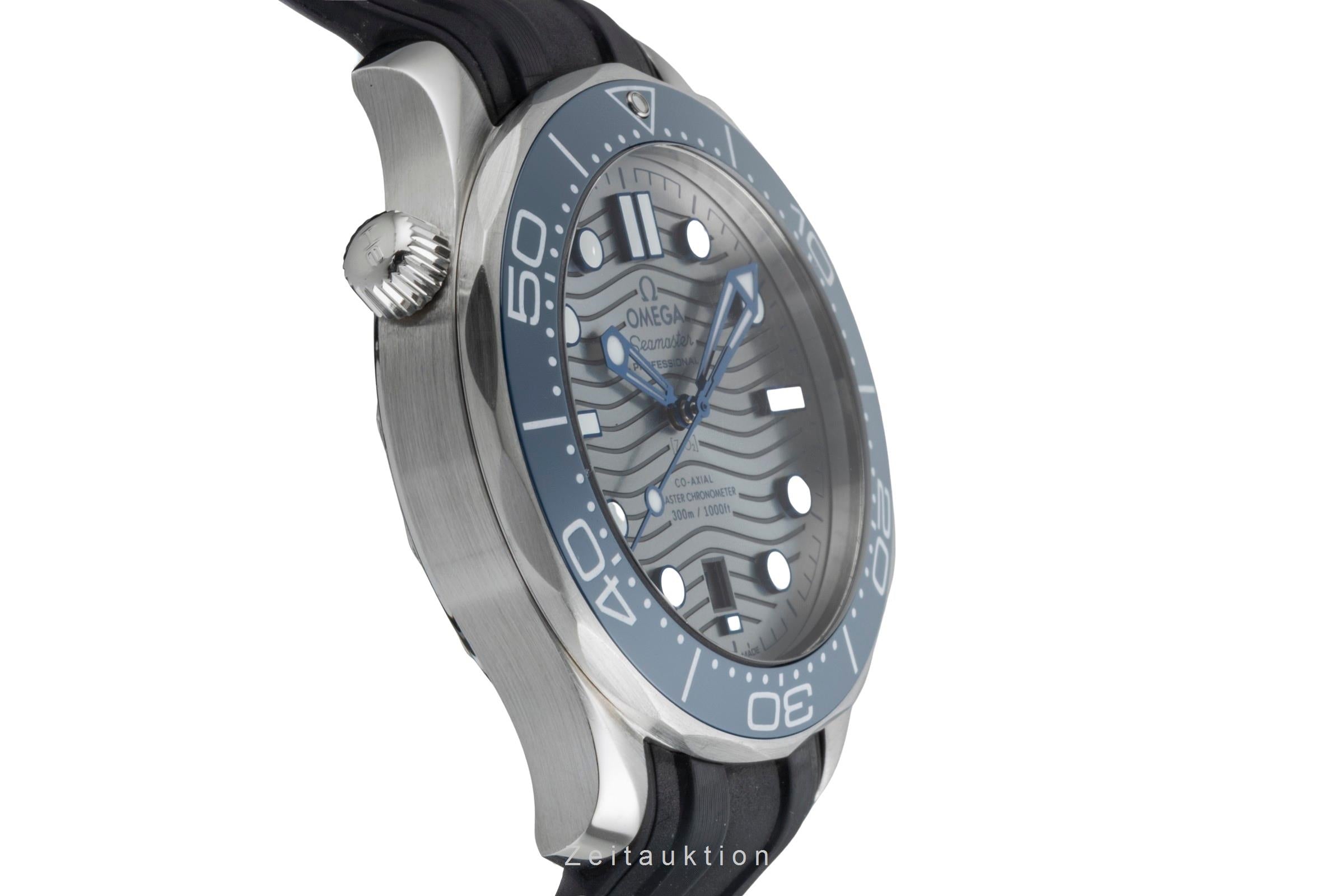 Omega Seamaster acciaio automatismo orologio da uomo 210.32.42.20.06.001 LP: 6100EUR  [2506339]