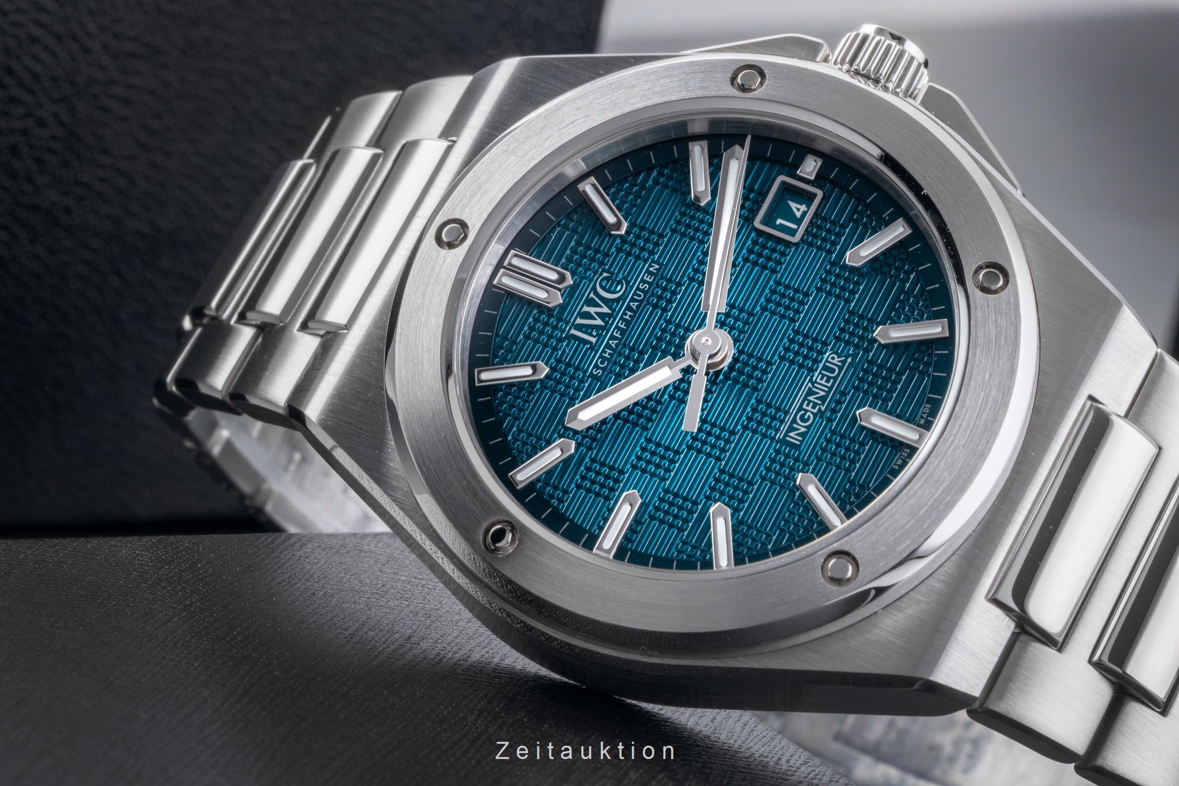 IWC Ingenieur 40 Aqua Blue Stahl Automatik Herrenuhr Ref. IW328903 Box & Papiere [2506394]