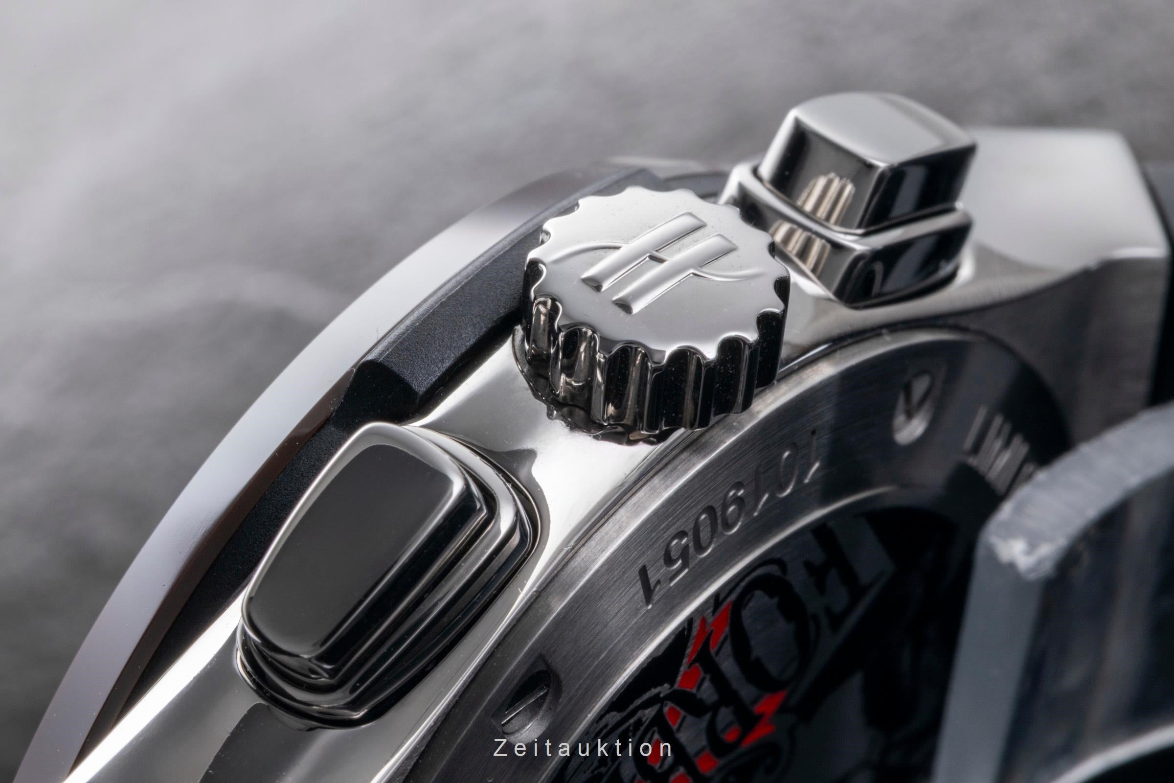 Hublot Classic Fusion chronographe céramique / titane automatique montre pour hommes 521.NC.0589.VR.OPX14 Limited  [2506399]