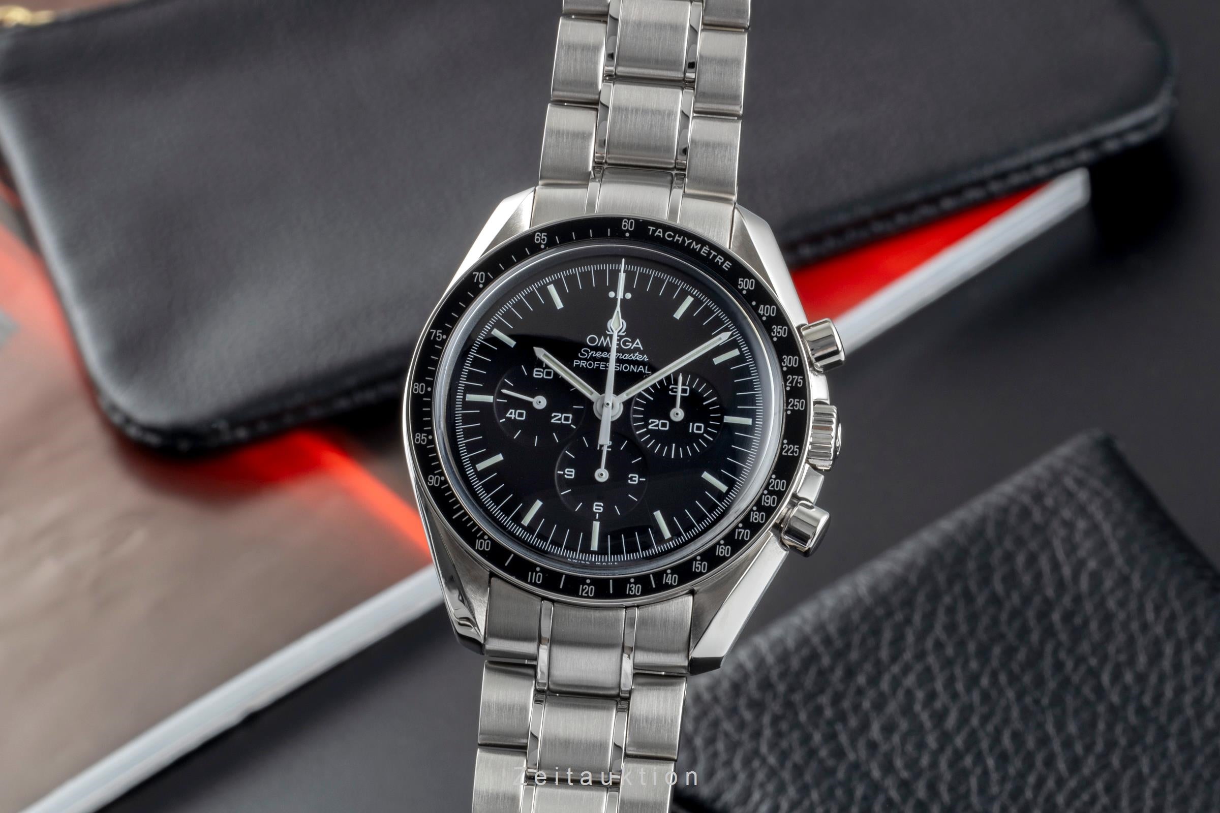 Omega Speedmaster Moonwatch chronograph steel manual winding men's watch 311.30.42.30.01.005 LP: 7600EUR  [2506428]