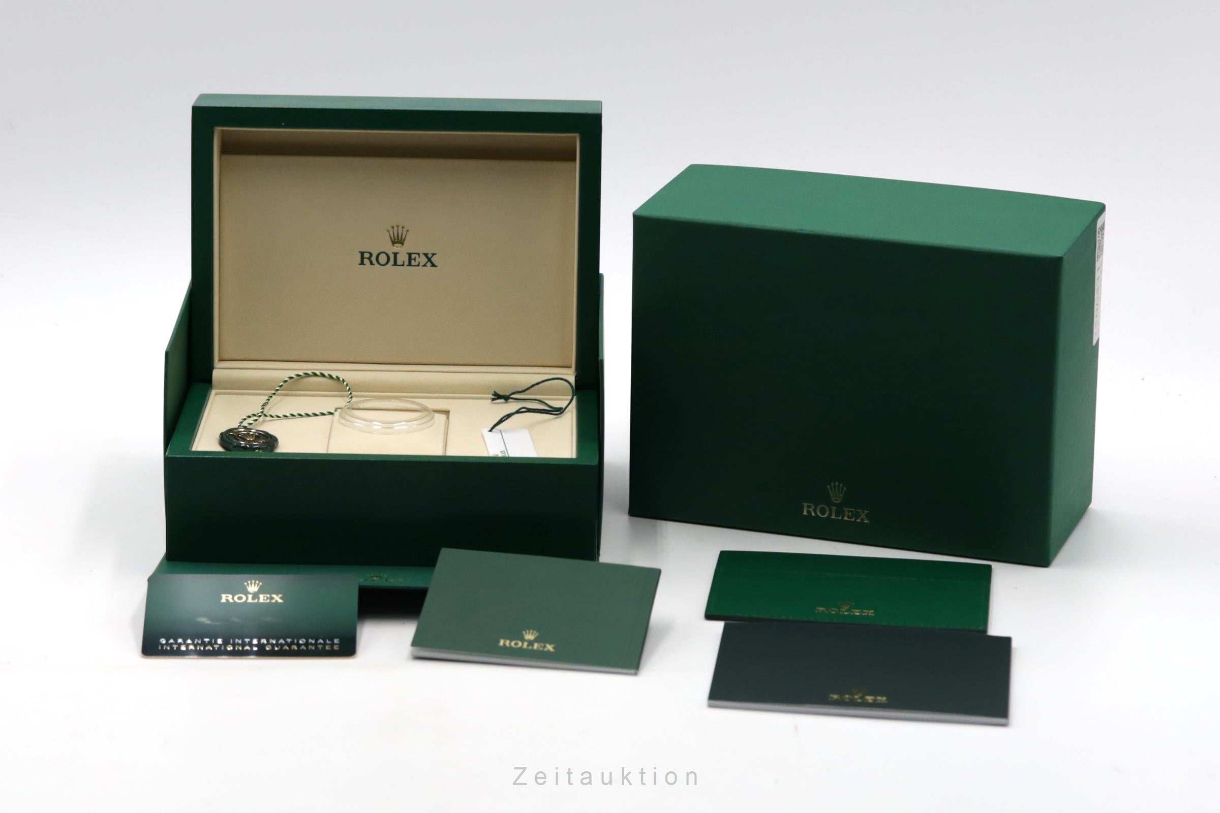 Rolex Submariner steel automatic Kal. 3230 Ref. 124060 | 2506431