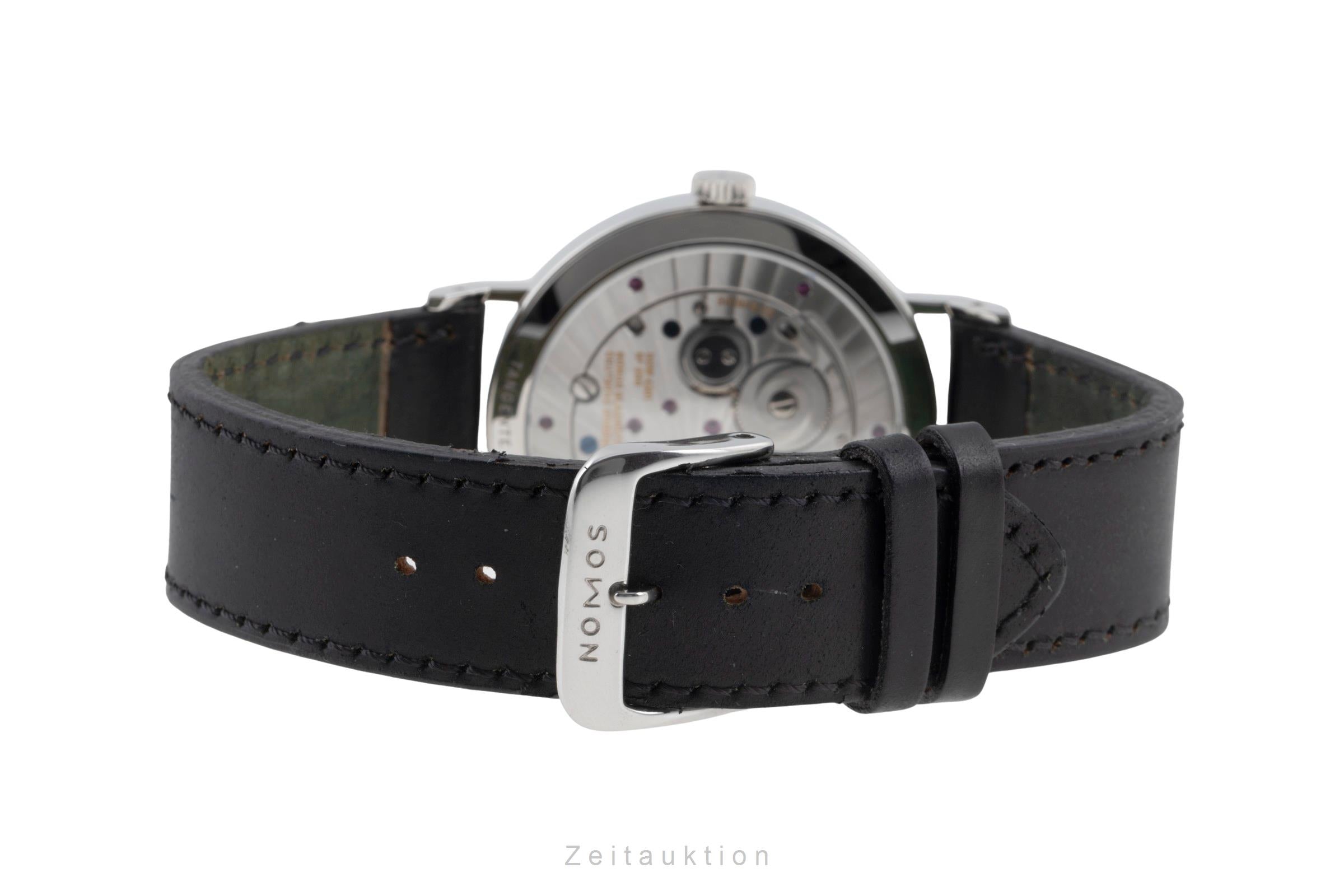 Nomos Tangente acier à remontage manuel montre pour hommes 135 LP: 2580EUR  [2506471]