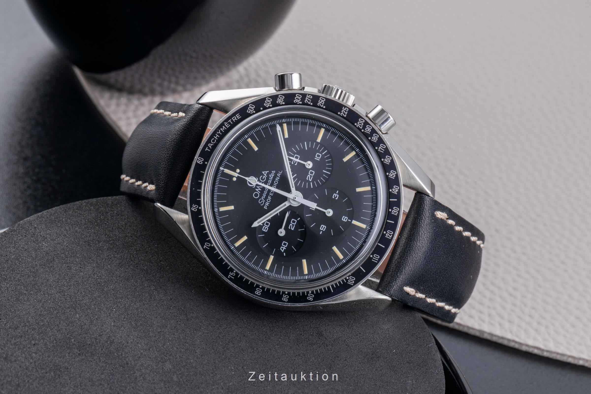 Omega Speedmaster Moonwatch Handaufzug Stahl Herren Ref. 3570.50.00  [2506479]
