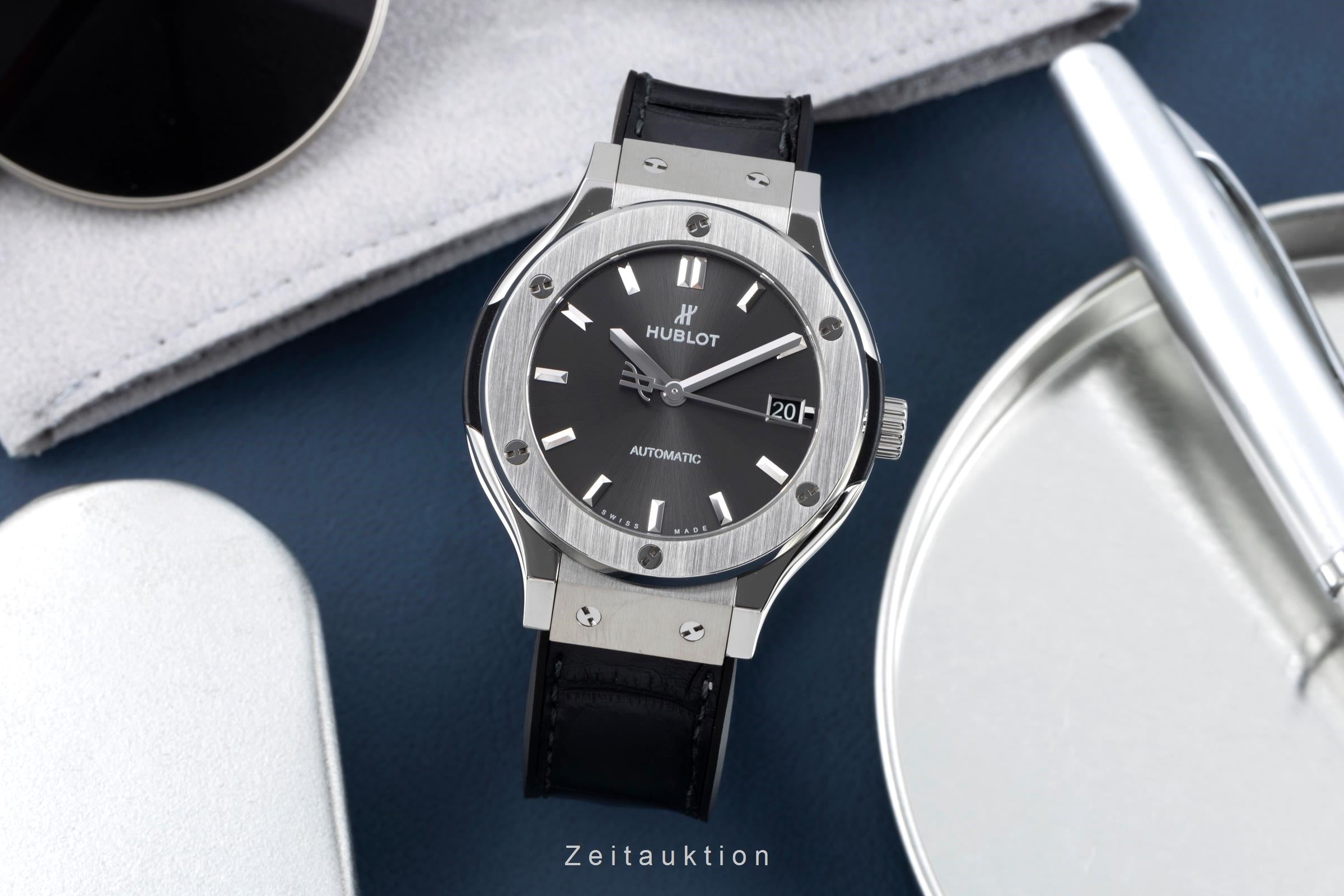 Hublot Classic Fusion titanium automatic  565.NX.7071.LR  [2506483]