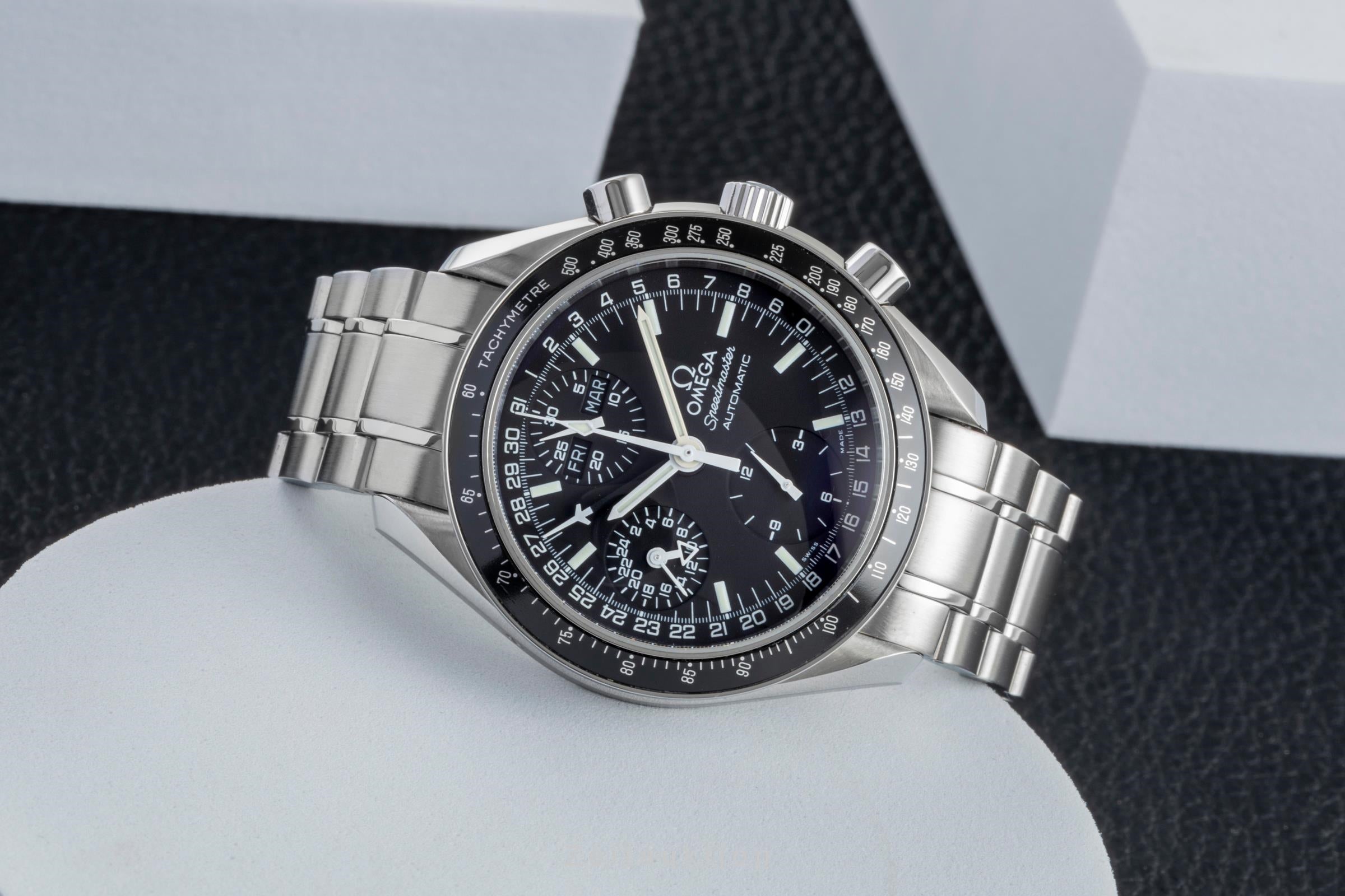 Omega Speedmaster Date chronograph steel automatic men's watch 3520.50.00  [2506492]