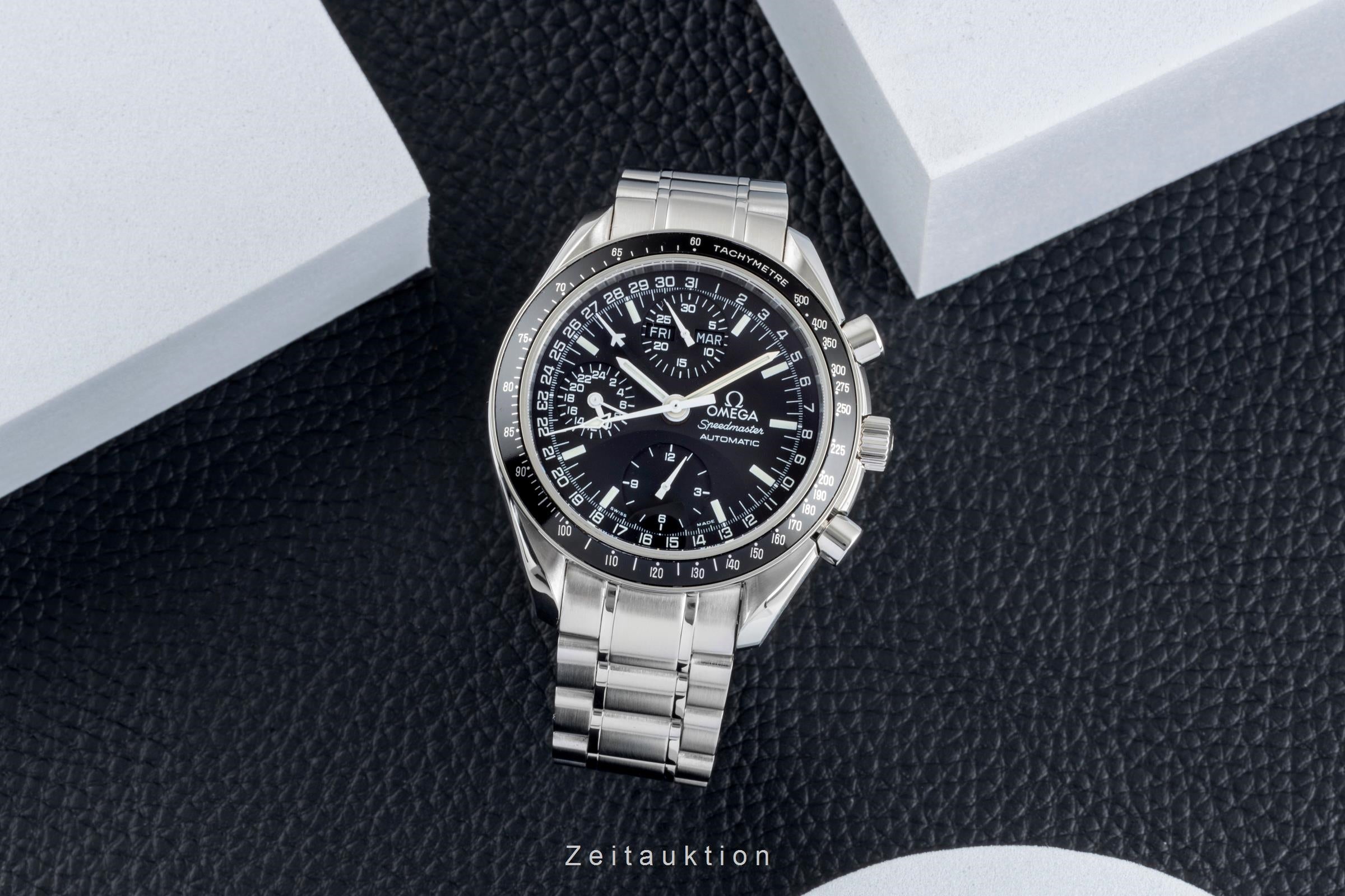 Omega Speedmaster Date chronograph steel automatic men's watch 3520.50.00  [2506492]