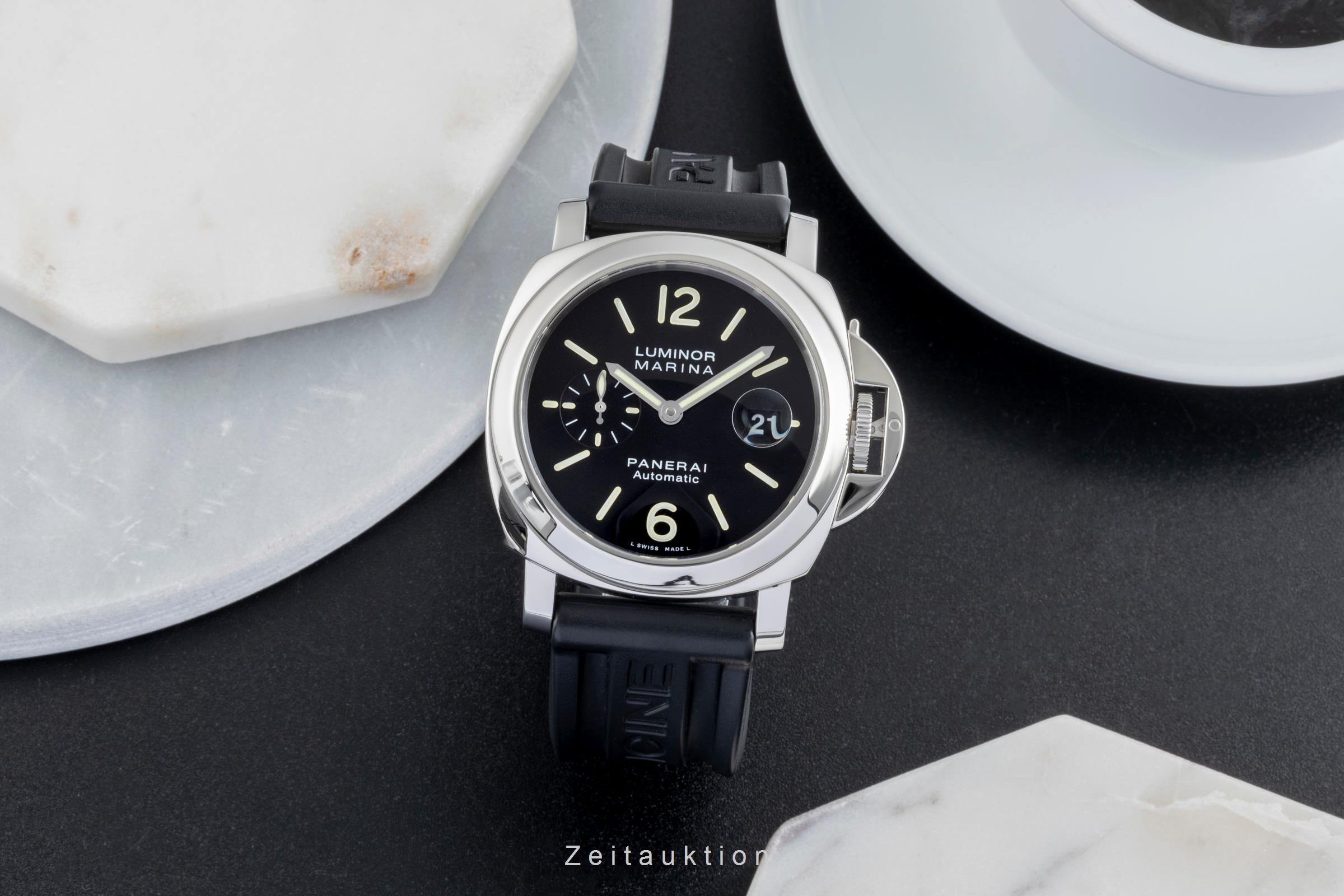 Panerai Luminor Marina Automatik Datum Edelstahl Herrenuhr Ref. PAM00104 B&P  [2506517]