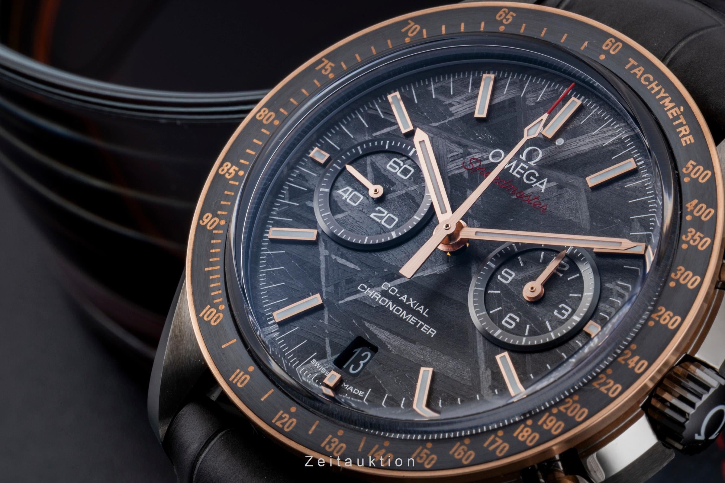 Omega Speedmaster Moonwatch chronographe céramique / or automatique montre pour hommes 311.63.44.51.99.001 LP: 15900EUR  [2506570]