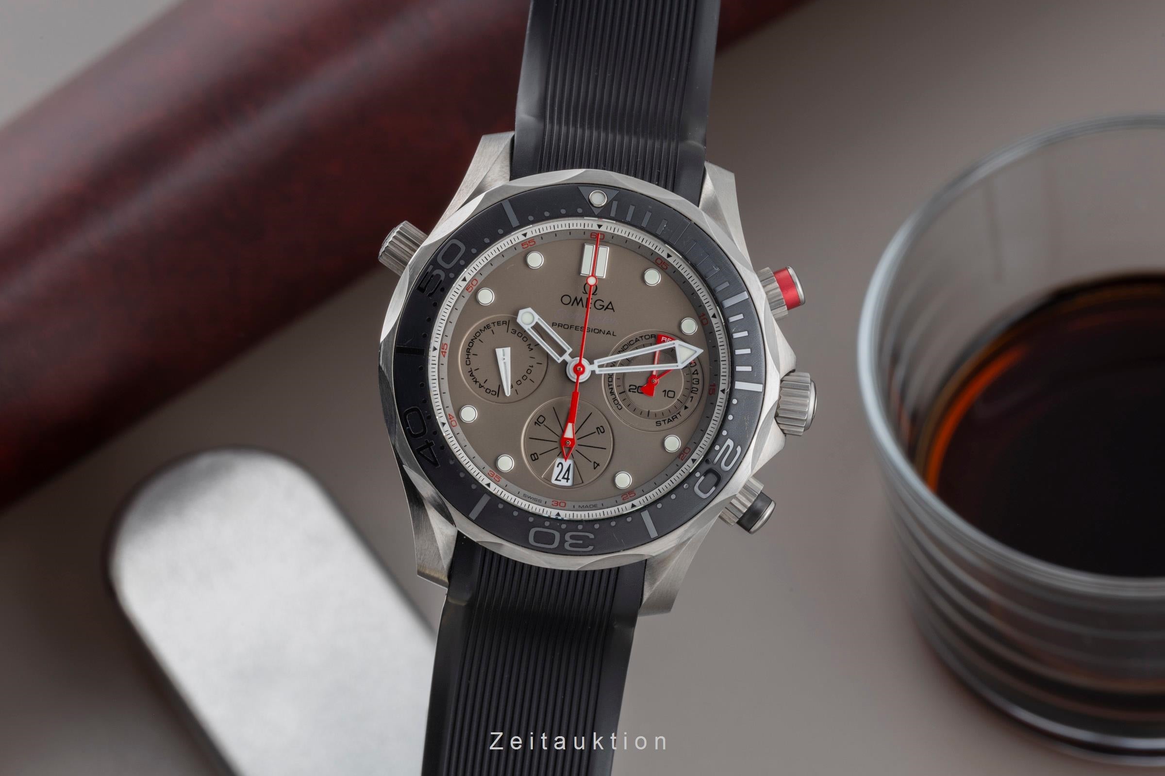 Omega Seamaster chronographe titane  automatique montre pour hommes 212.92.44.50.99.001  [2506572]