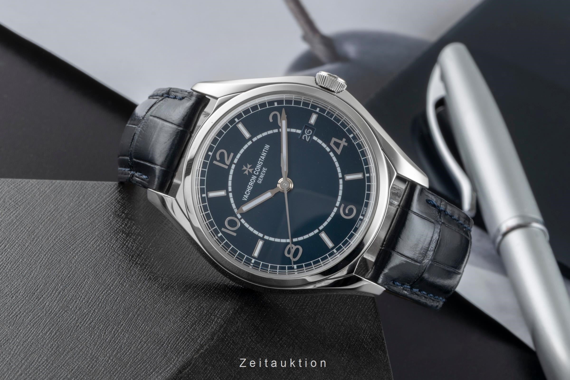 Vacheron & Constantin Fiftysix acier automatique montre pour hommes 4600E/000A-B487 LP: 14200EUR  [2506577]