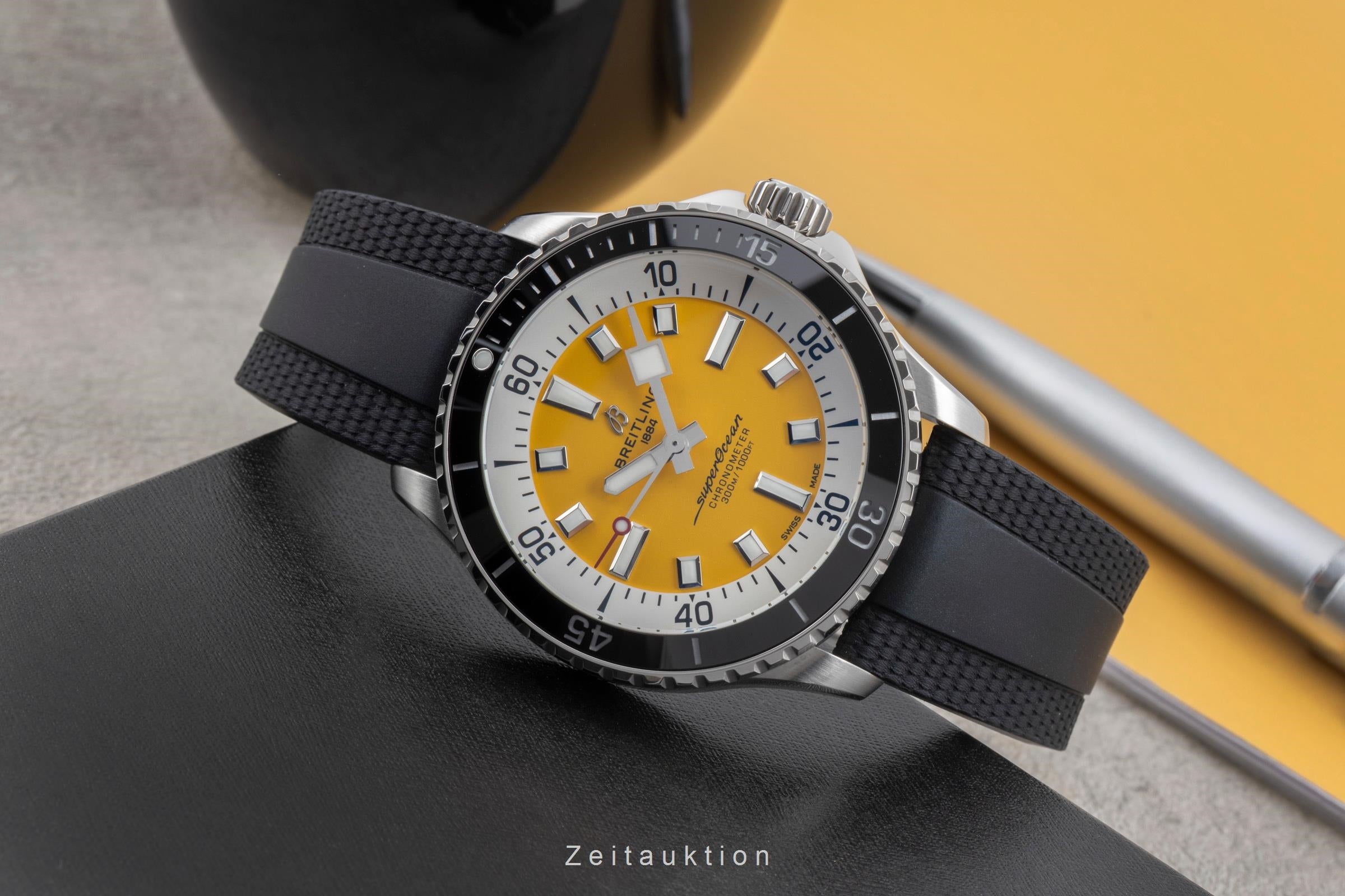 Breitling Superocean steel automatic Kal. B17 Ref. A17375211I1S1