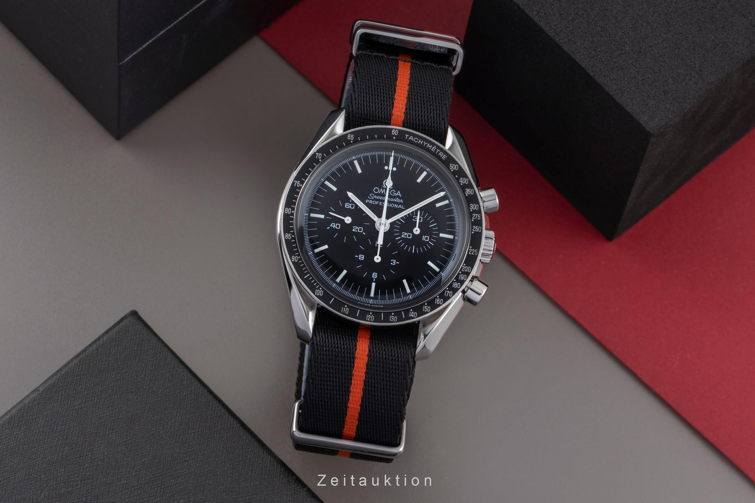 Omega Speedmaster Moonwatch chronographe acier à remontage manuel montre pour hommes 3570.50.00  [2506630]
