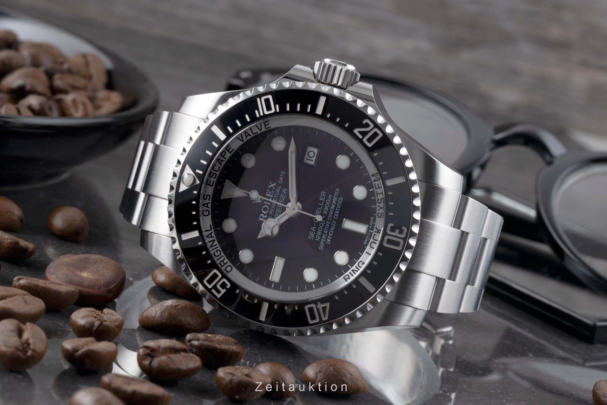 Rolex Sea-Dweller Deepsea Black Dial Oyster Stahl Automatik Ref. 116660 B&P 2011 [2506649]