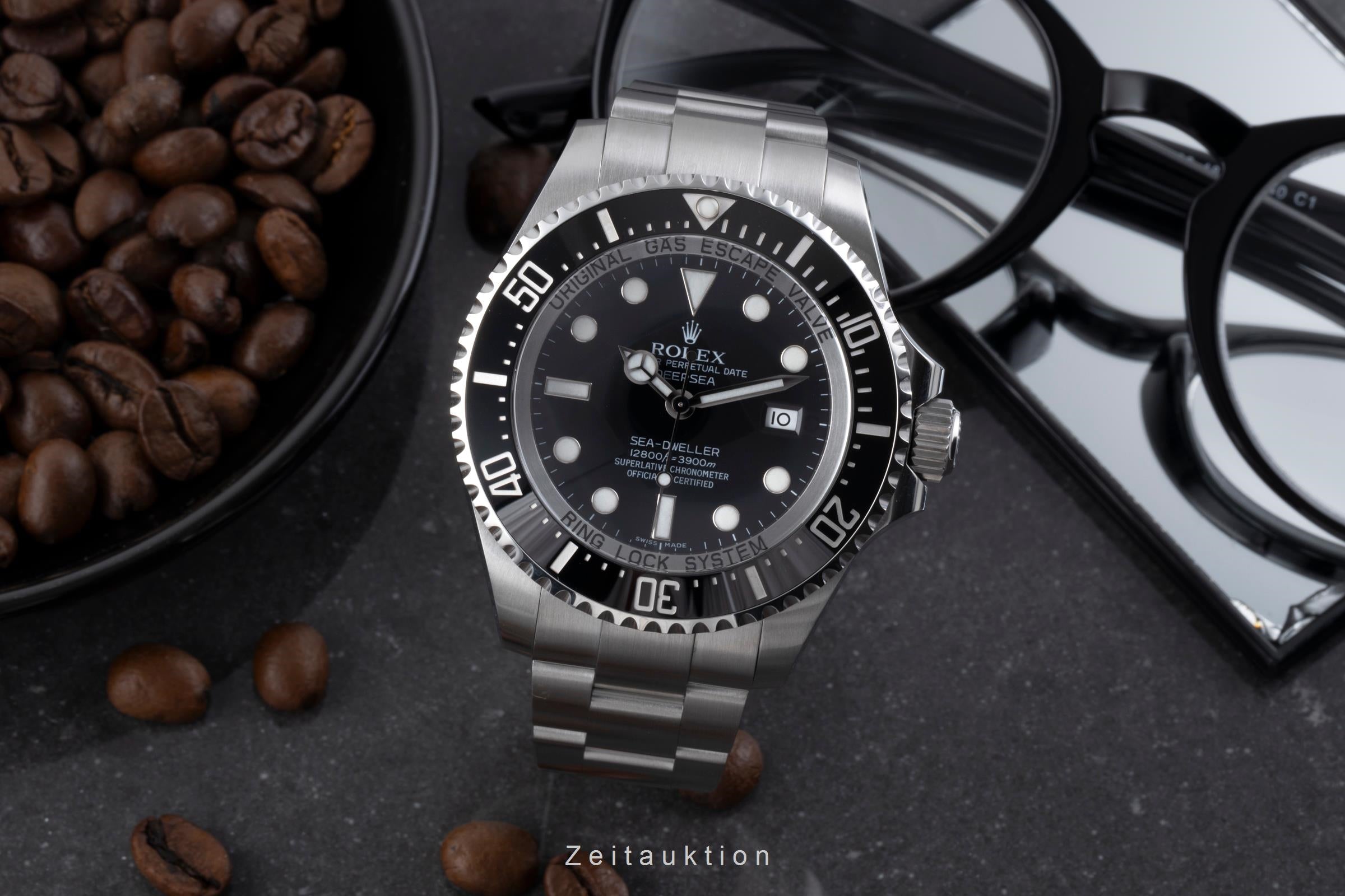 Rolex Sea-Dweller Deepsea Black Dial Oyster Stahl Automatik Ref. 116660 B&P 2011 [2506649]