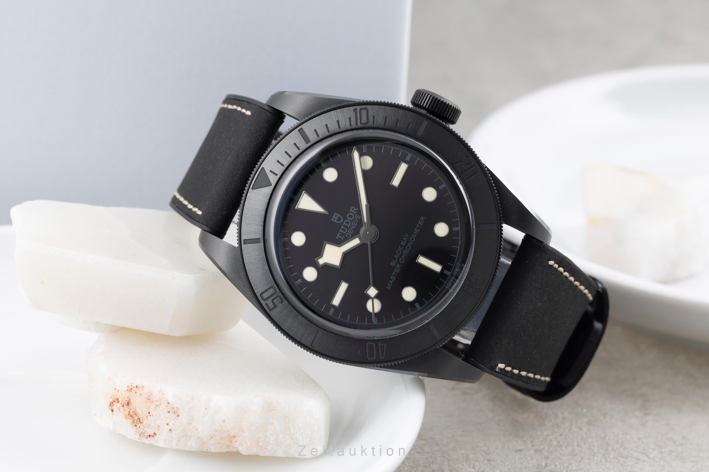 Tudor Black Bay céramique / acier automatique montre pour hommes 79210CNU LP: 5300EUR  [2506650]