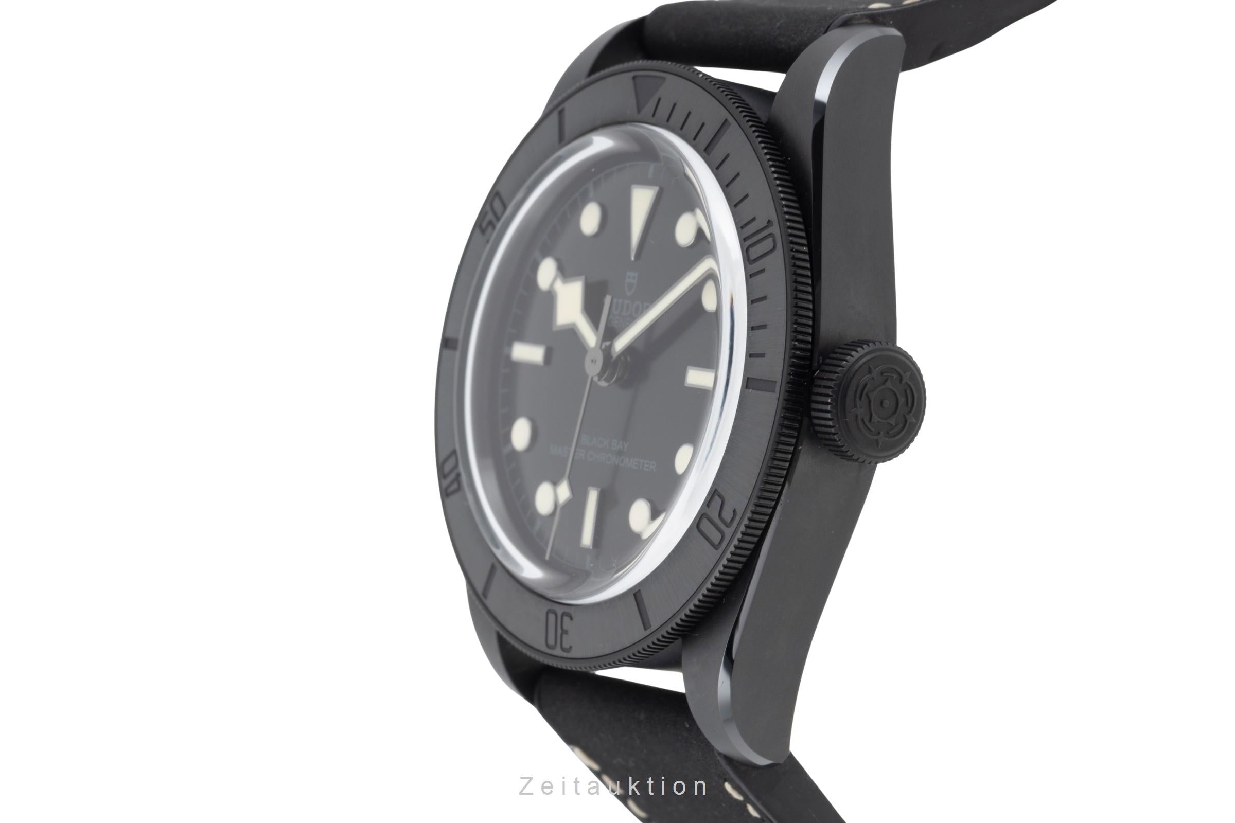 Tudor Black Bay céramique / acier automatique montre pour hommes 79210CNU LP: 5300EUR  [2506650]