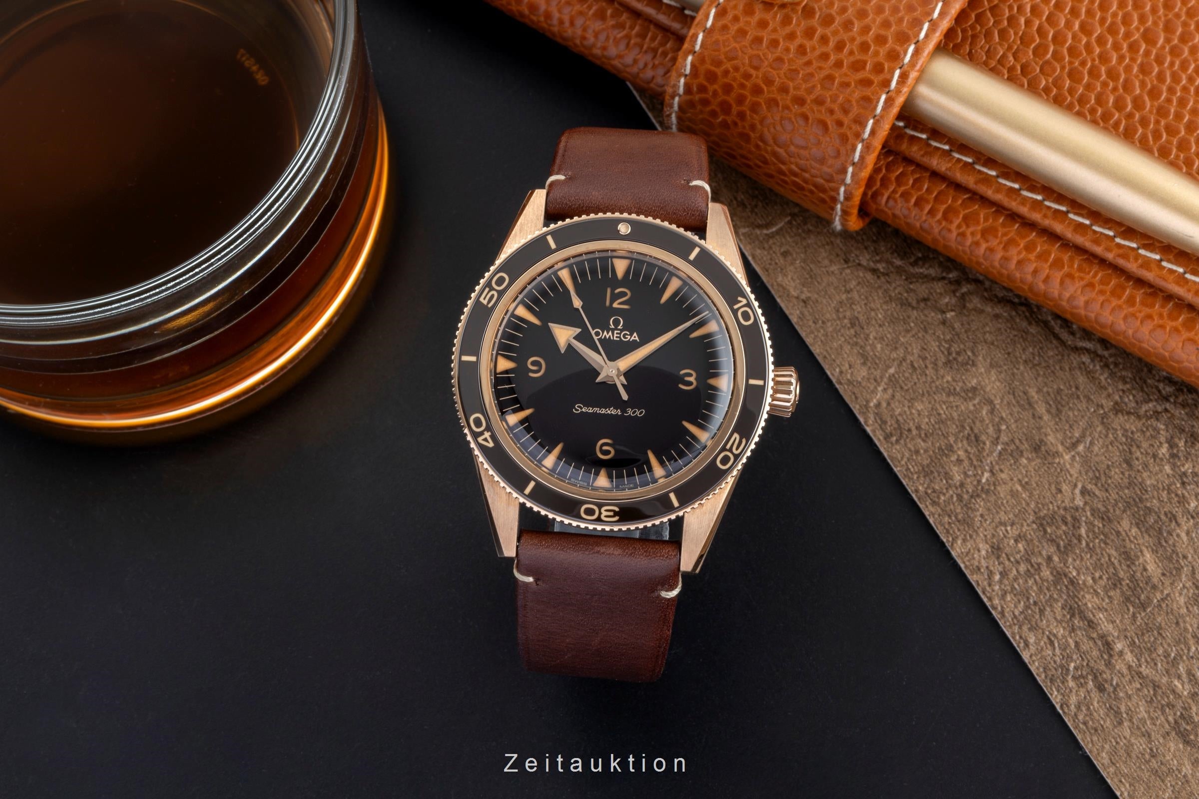 Omega Seamaster 300 Bonze Gold Automatik Ref. 234.92.41.21.10.001 NP: 14800,- € [2506666]