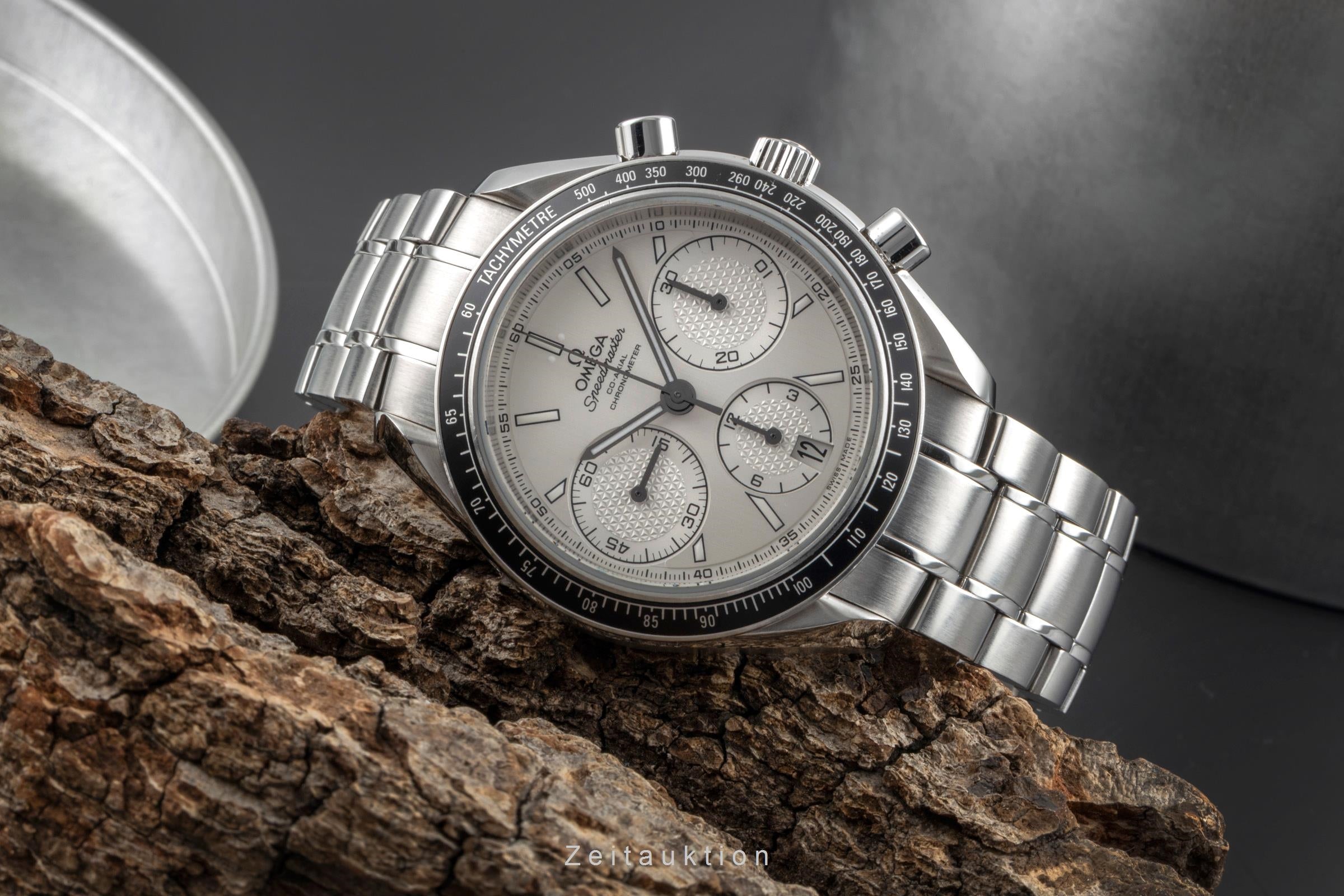 Omega Speedmaster Racing Chronograph Automatik Herrenuhr 326.30.40.50.02.001 [2506668]