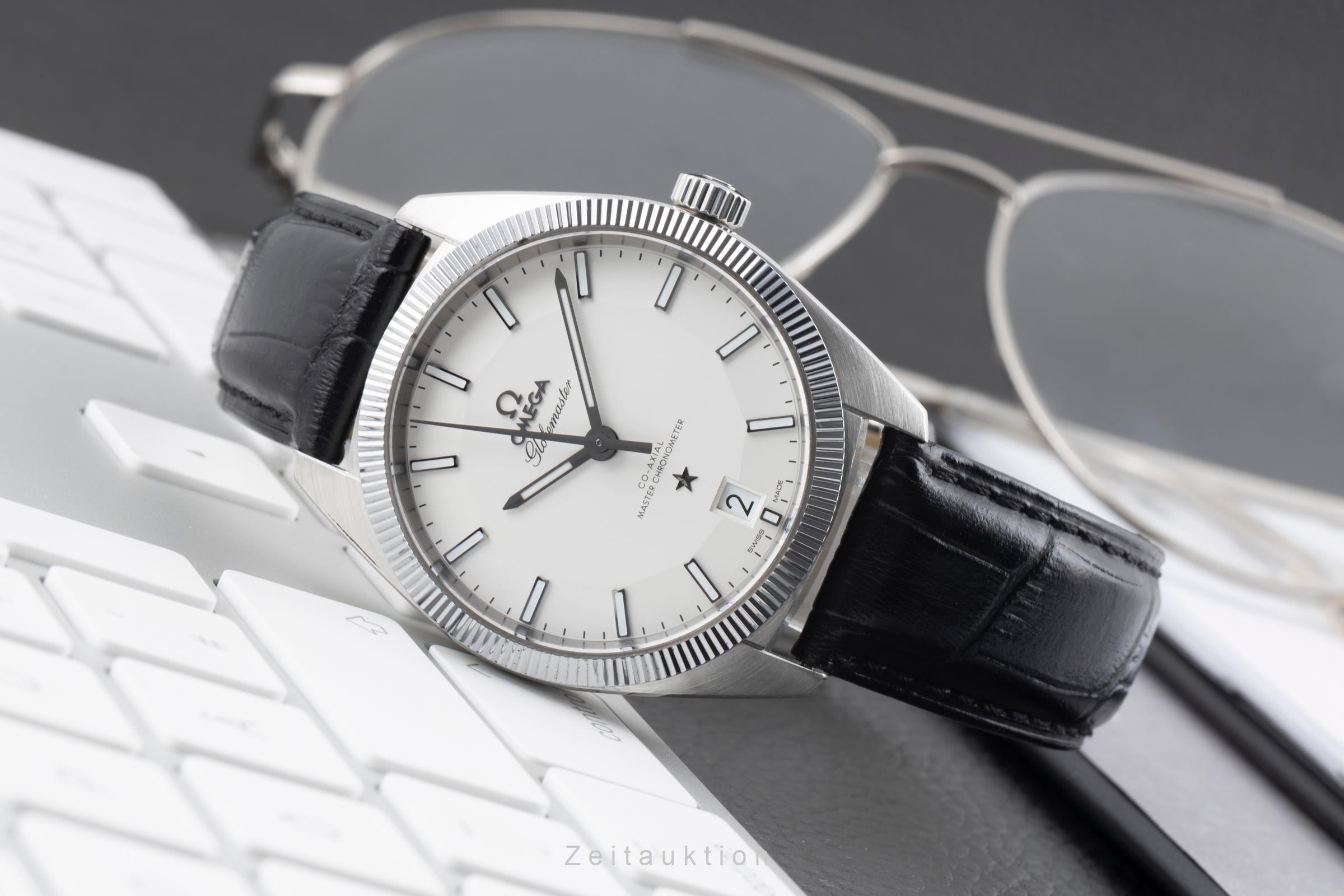 Omega Constellation acciaio automatismo orologio da uomo 130.33.39.21.02.001 LP: 8200EUR  [2506675]