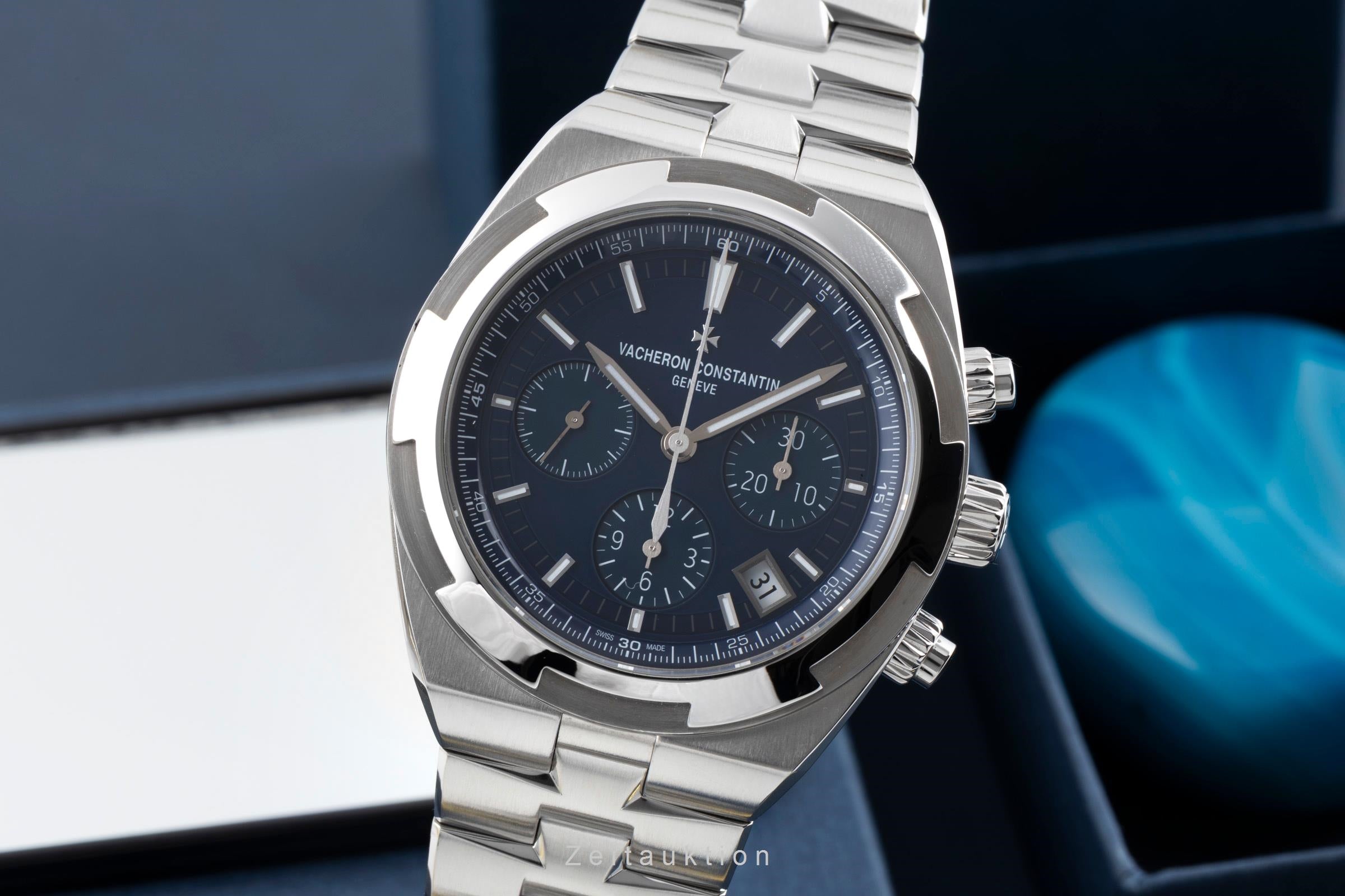 Vacheron & Constantin Overseas chronograph steel automatic men's watch 5500V/110A-B148 LP: 38600EUR  [2506710]