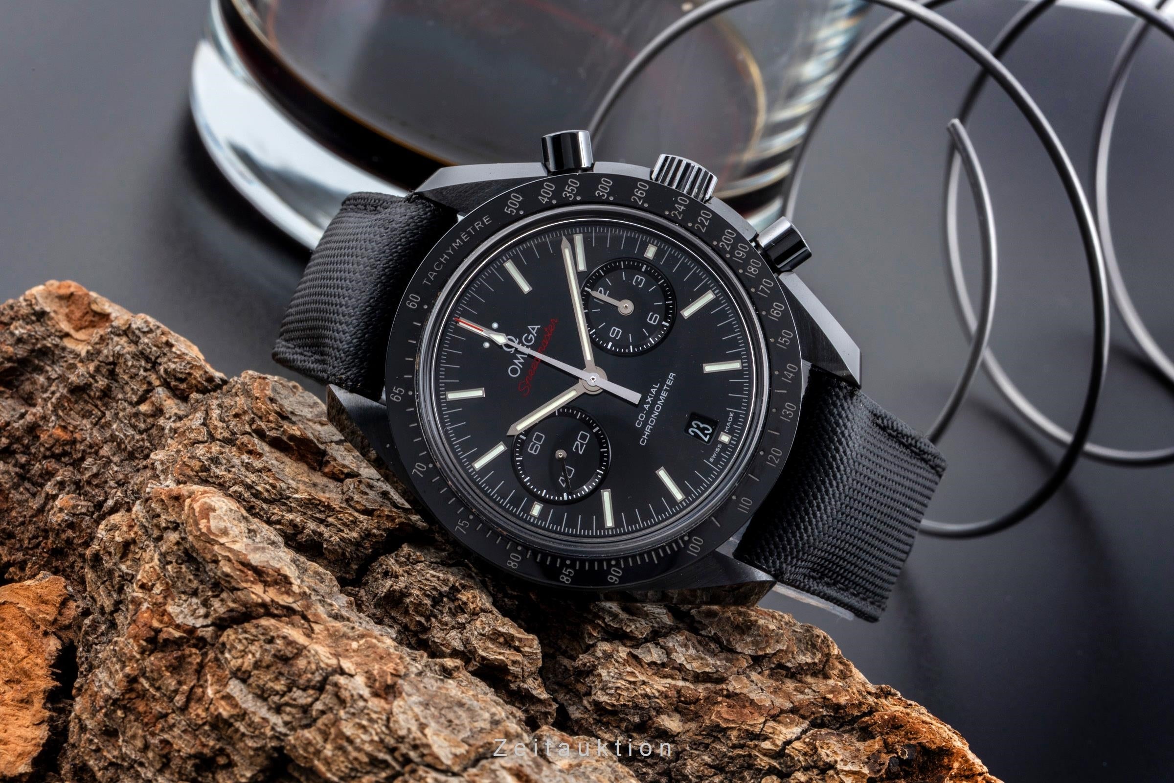 Omega Speedmaster Moonwatch chronograph ceramic automatic Kal