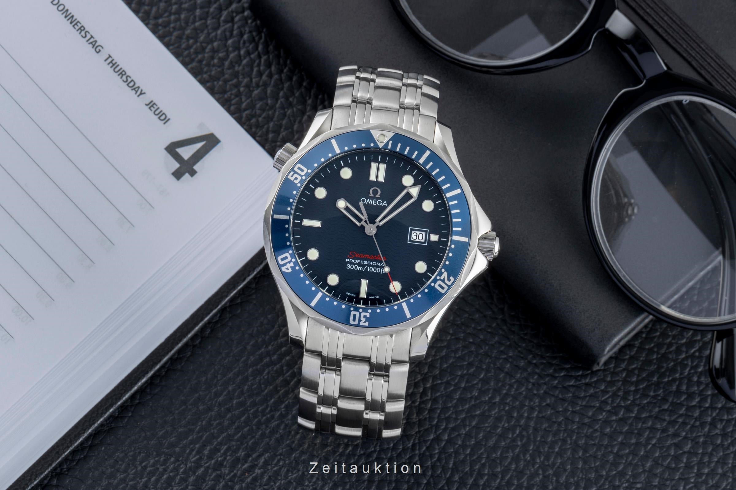 Omega Seamaster steel quartz men's watch 2221.80.00  [2506734]