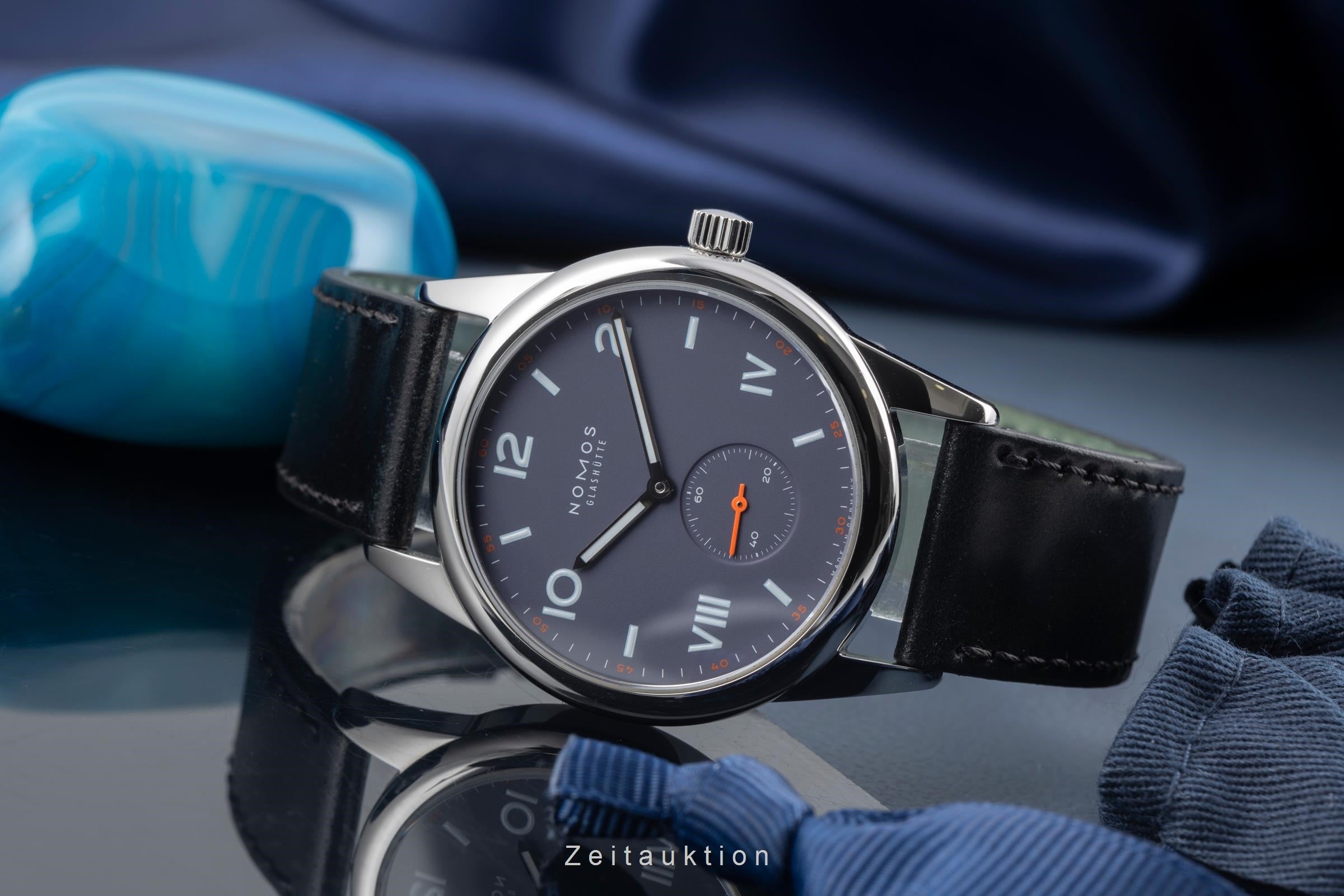 Nomos Club Campus 38 Blue Purple Stahl Handaufzug Ref. 730 Klassiker  [2506750]