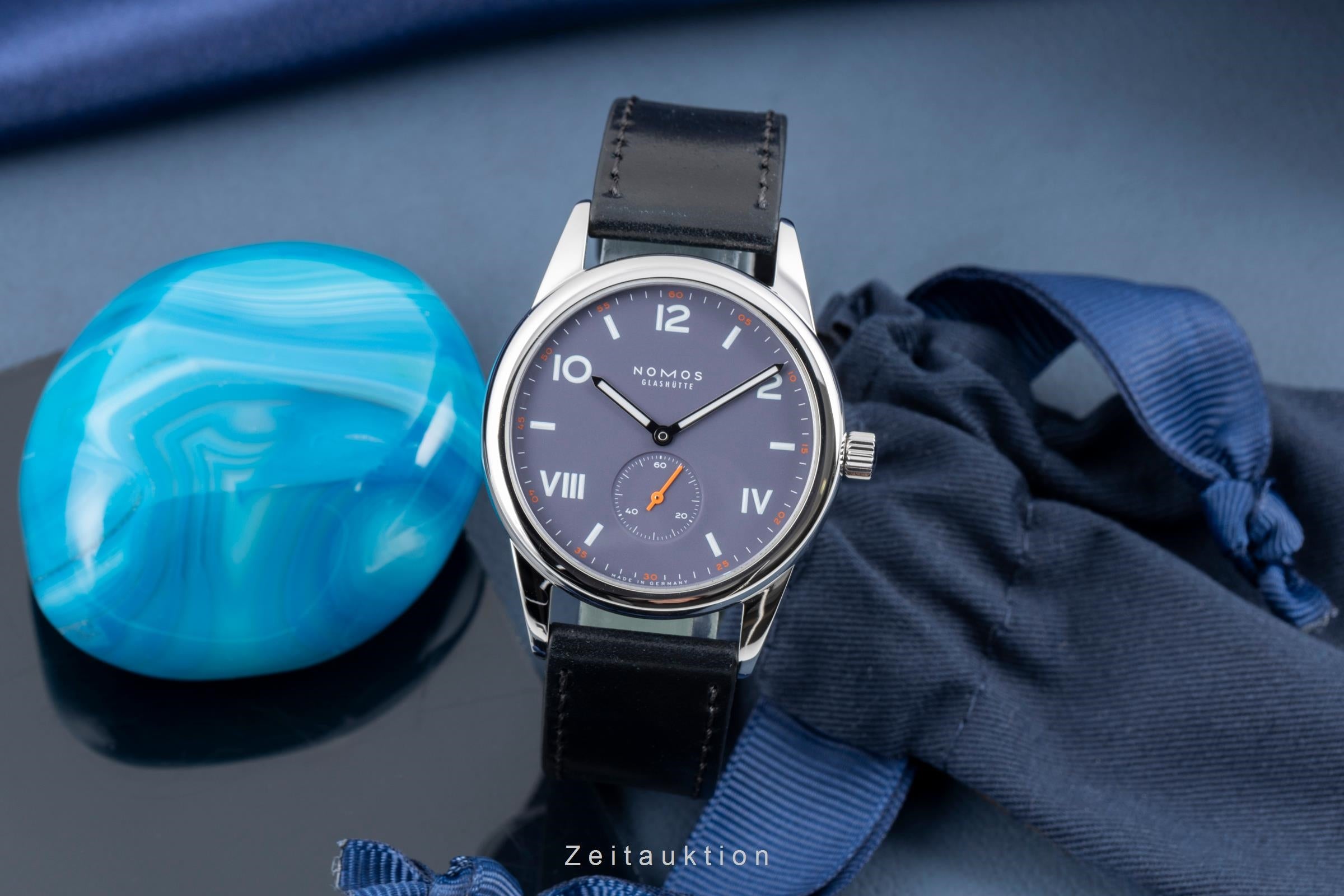 Nomos Club Campus 38 Blue Purple Stahl Handaufzug Ref. 730 Klassiker  [2506750]