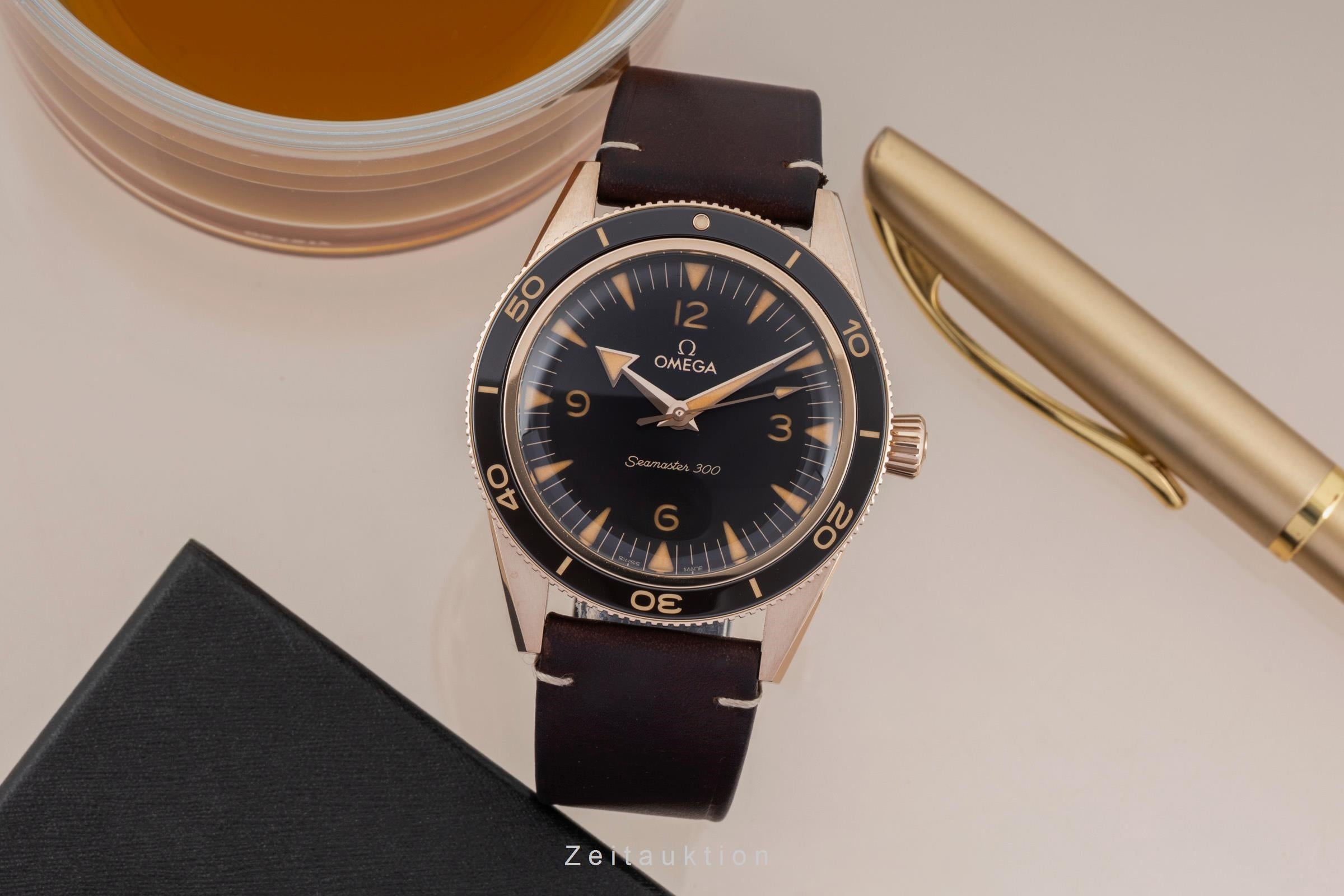 Omega Seamaster bronze automatique montre pour hommes 234.92.41.21.10.001 LP: 14800EUR  [2506798]